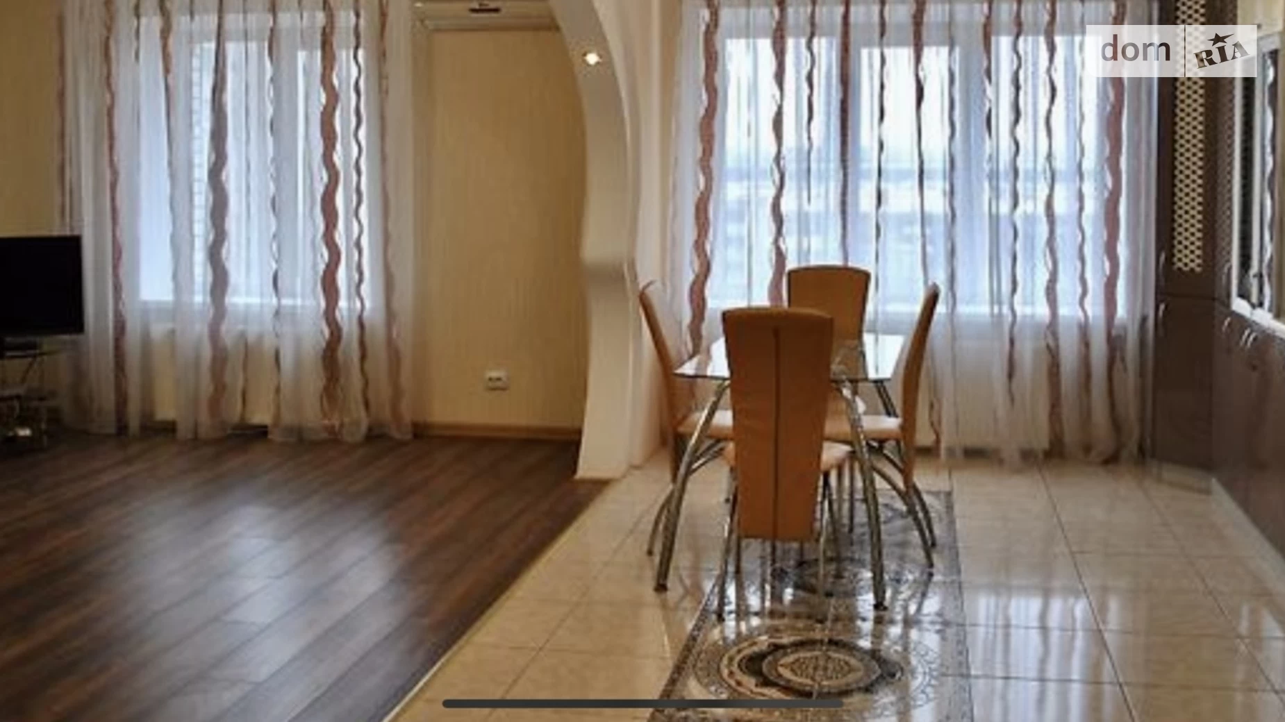 Продается 3-комнатная квартира 86 кв. м в Виннице, ул. Сергея Зулинского