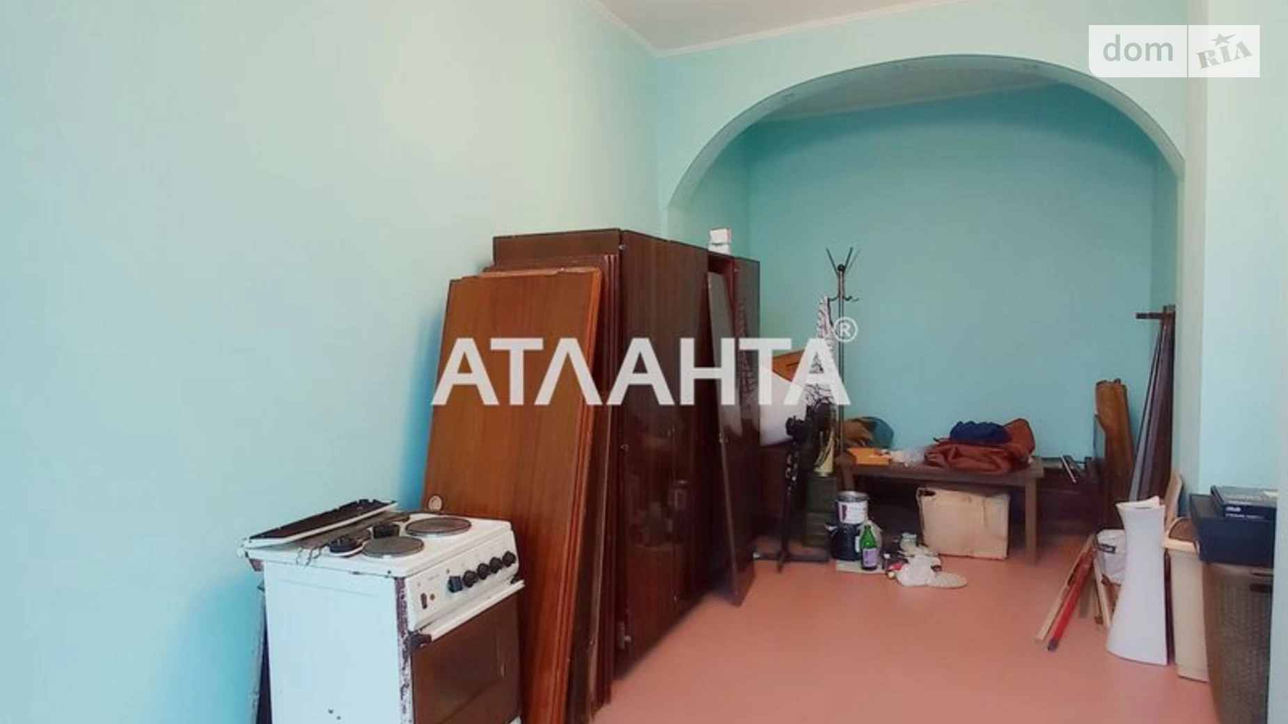 Продається 2-кімнатна квартира 70.1 кв. м у Одесі, вул. Якова Бреуса