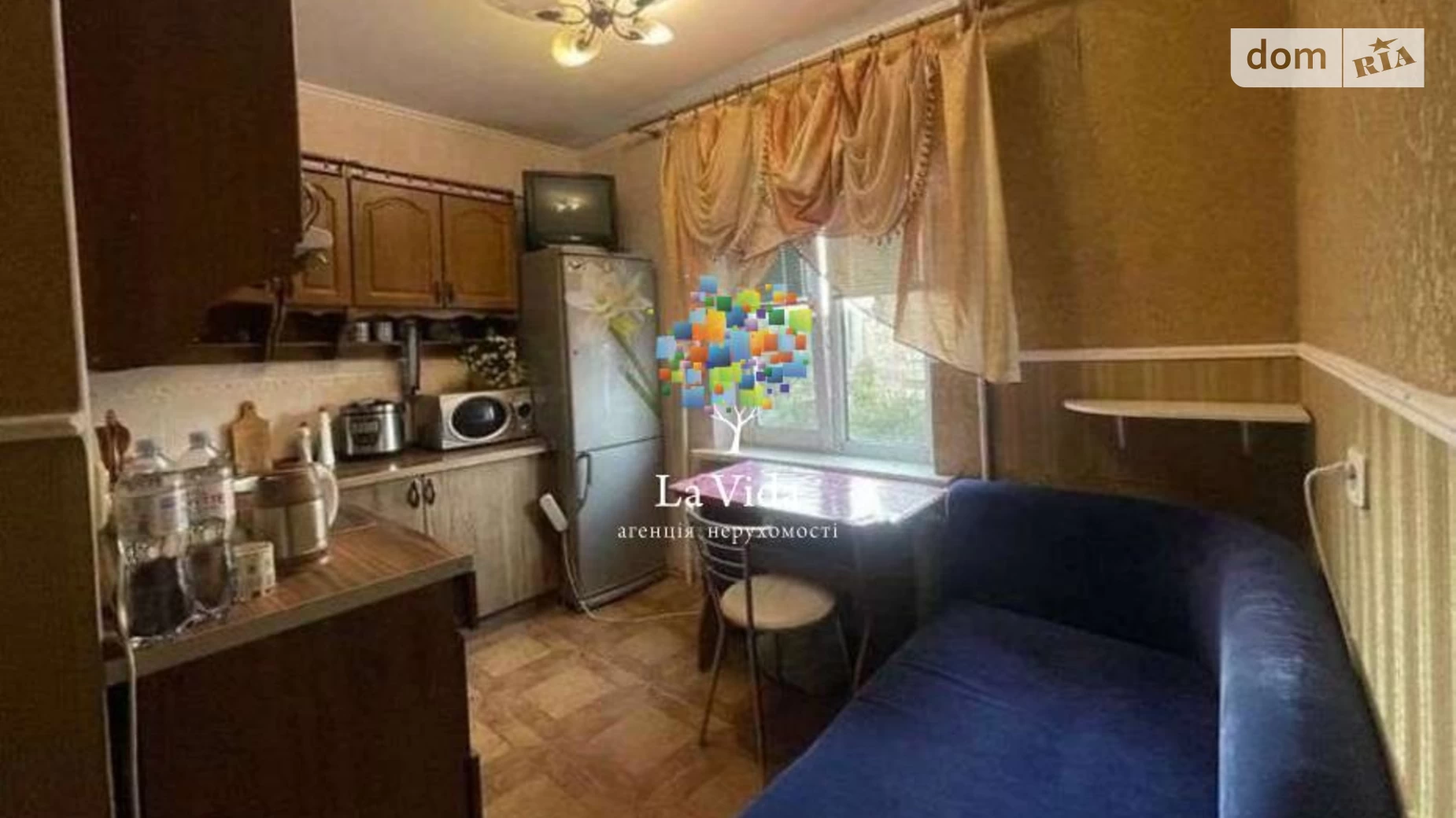Продается 1-комнатная квартира 43 кв. м в Киеве, ул. Ореста Васкула(Феодори Пушиной), 8
