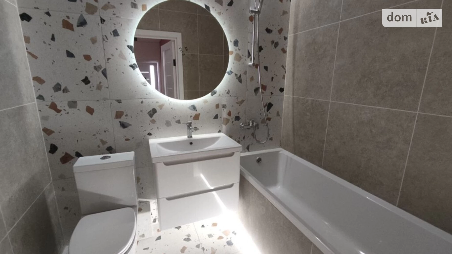 Продается 2-комнатная квартира 60 кв. м в Хмельницком, цена: 67500 $ - фото 3