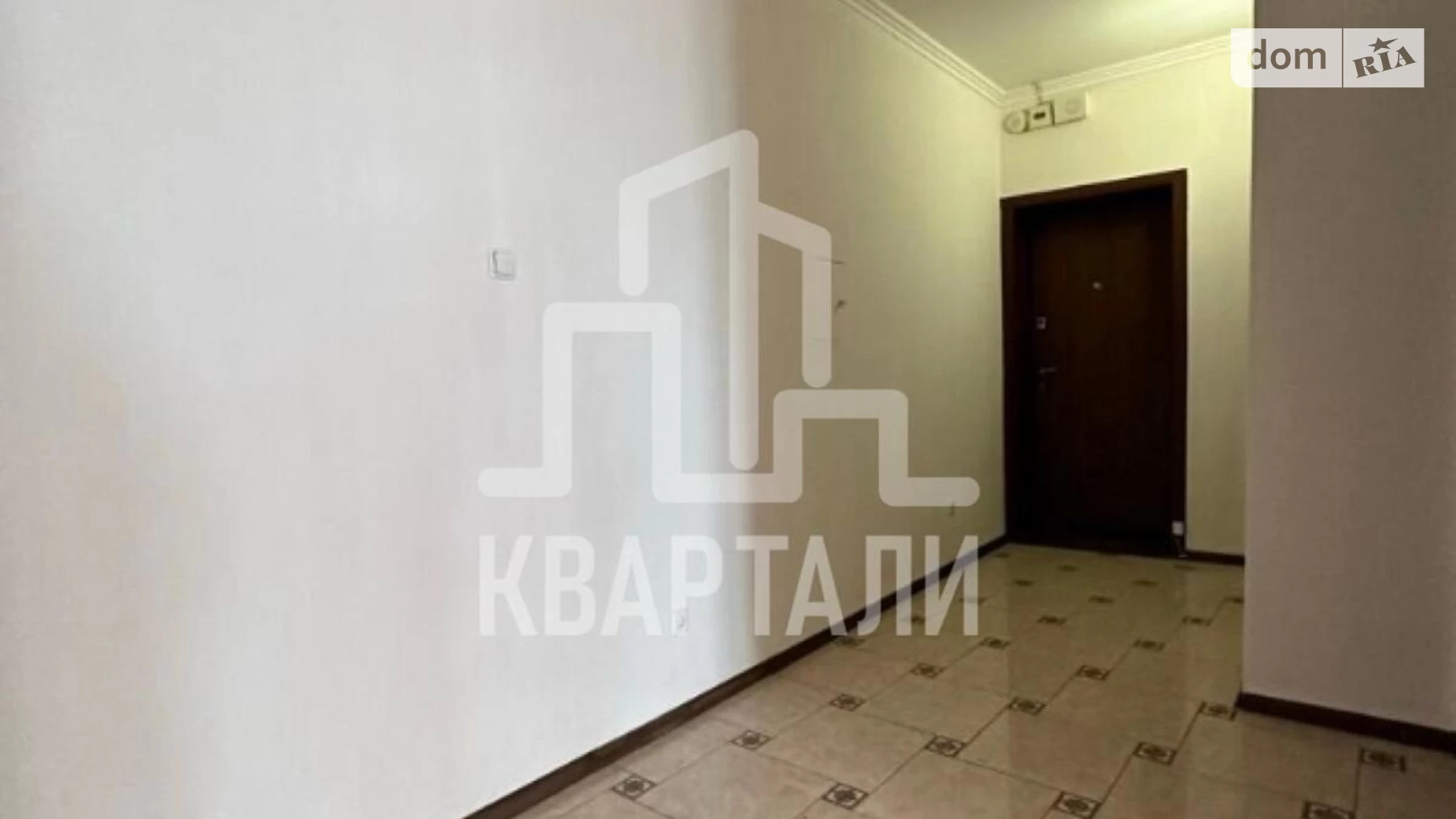 Продается 3-комнатная квартира 114 кв. м в Киеве, ул. Срибнокильская, 1
