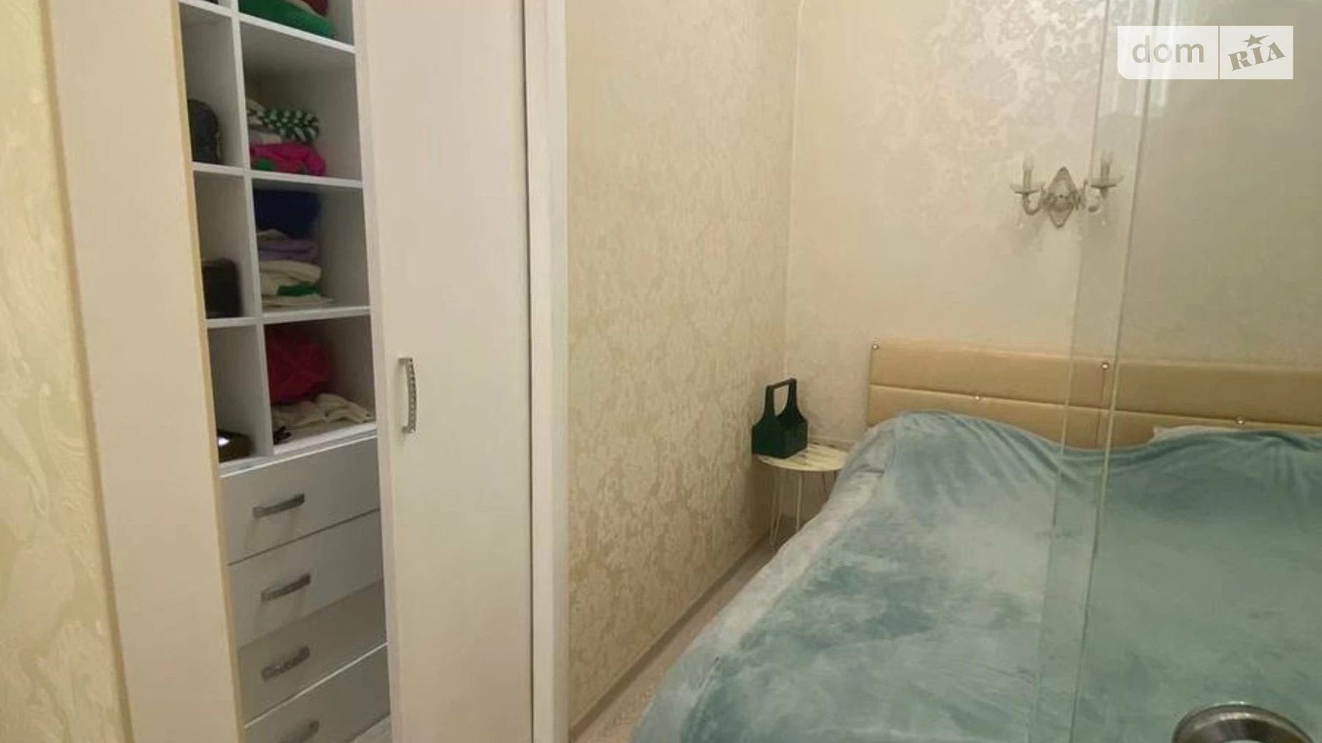 Продается 1-комнатная квартира 41 кв. м в Одессе, ул. Архитекторская