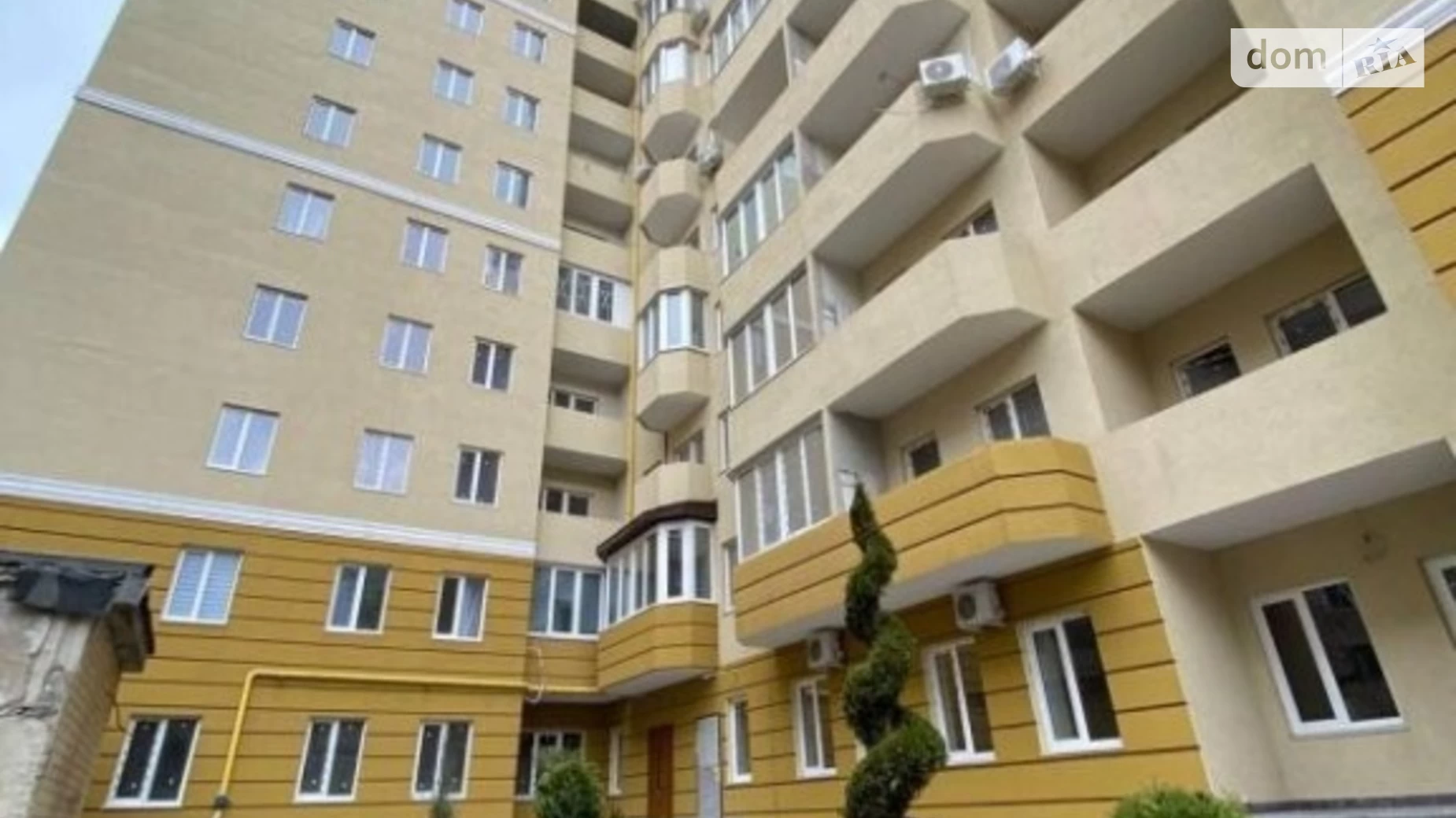 Продается 1-комнатная квартира 72 кв. м в Одессе, ул. Солнечная