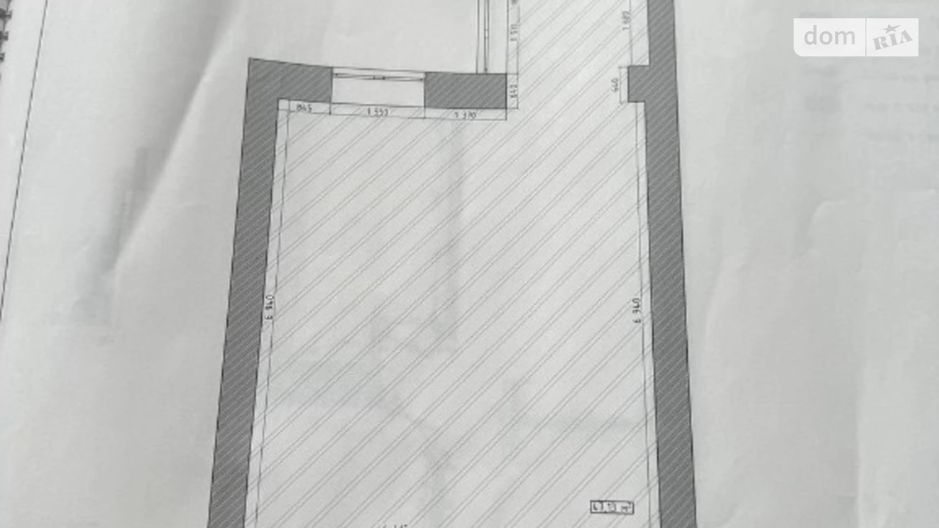 Продается 1-комнатная квартира 46 кв. м в Днепре, просп. Мира, 2К