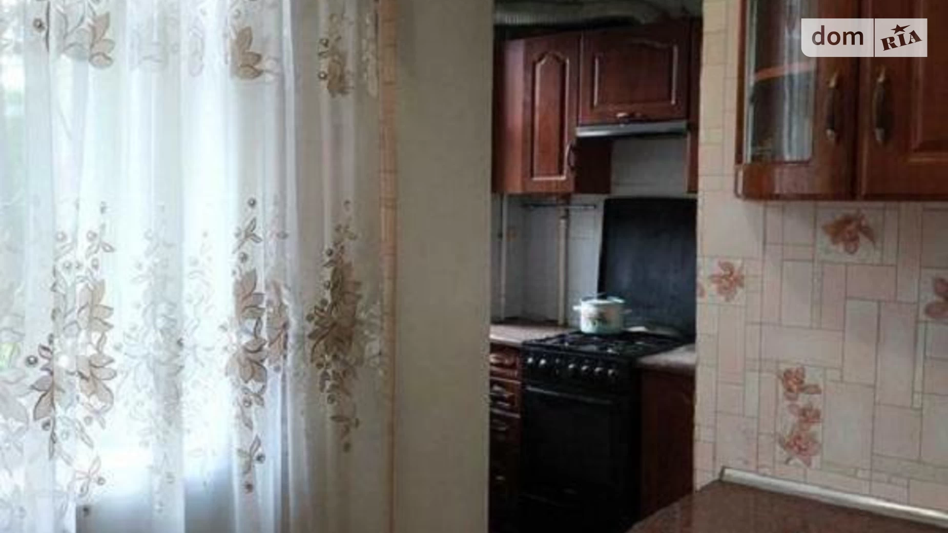 Продается 3-комнатная квартира 60 кв. м в Одессе, ул. Скворцова, 24