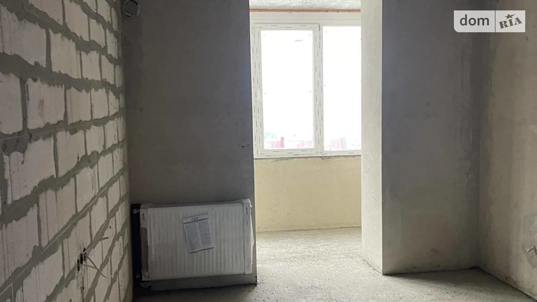 Продается 2-комнатная квартира 69 кв. м в Черновцах, ул. Героев Майдана, 150 - фото 2