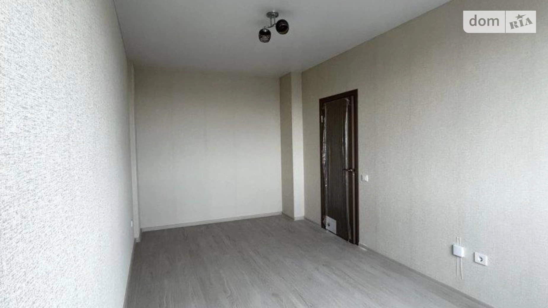 Продается 1-комнатная квартира 32.57 кв. м в Авангарде, ул. Европейская