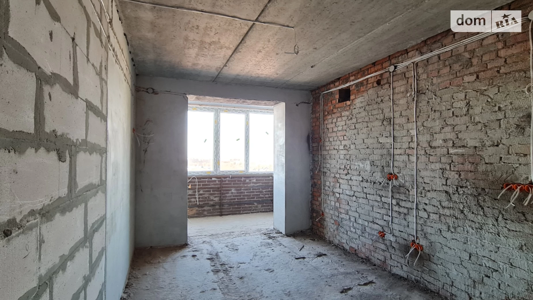 Продається 2-кімнатна квартира 74.8 кв. м у Хмельницькому, пров. Франка Івана - фото 2