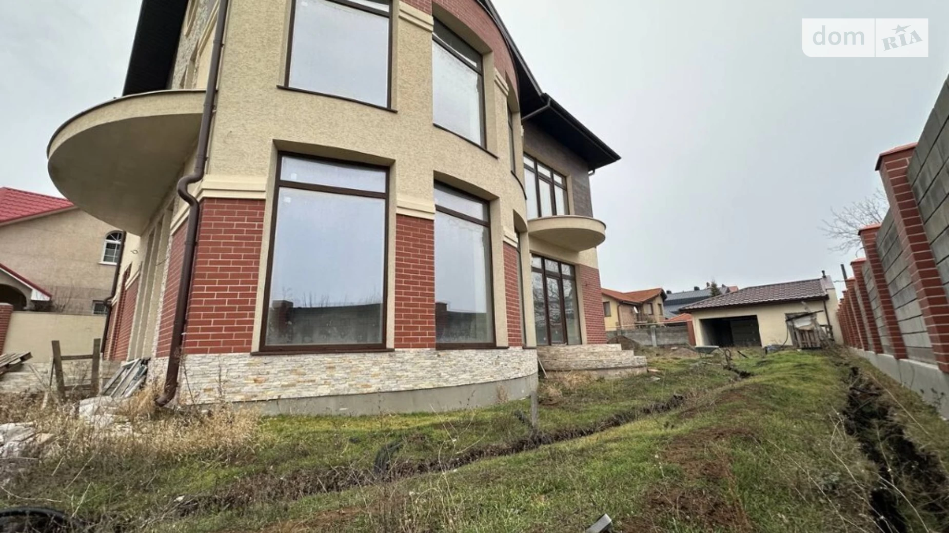 Продается дом на 2 этажа 286 кв. м с подвалом, цена: 400000 $ - фото 4