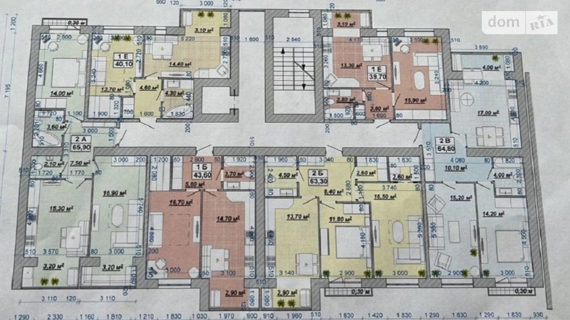 Продается 2-комнатная квартира 65 кв. м в Ивано-Франковске, ул. Княгинин