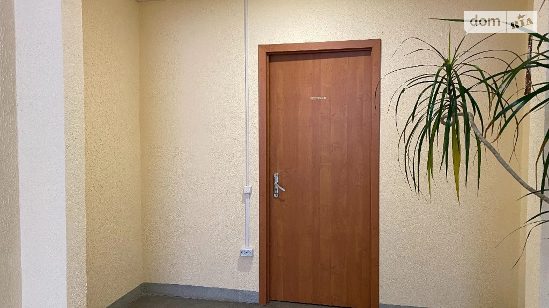 Сдается в аренду офис 22 кв. м в бизнес-центре, цена: 4840 грн - фото 5