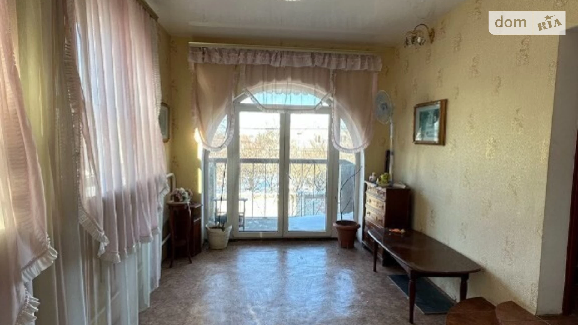 Продается дом на 2 этажа 123 кв. м с камином, ул. Чкалова