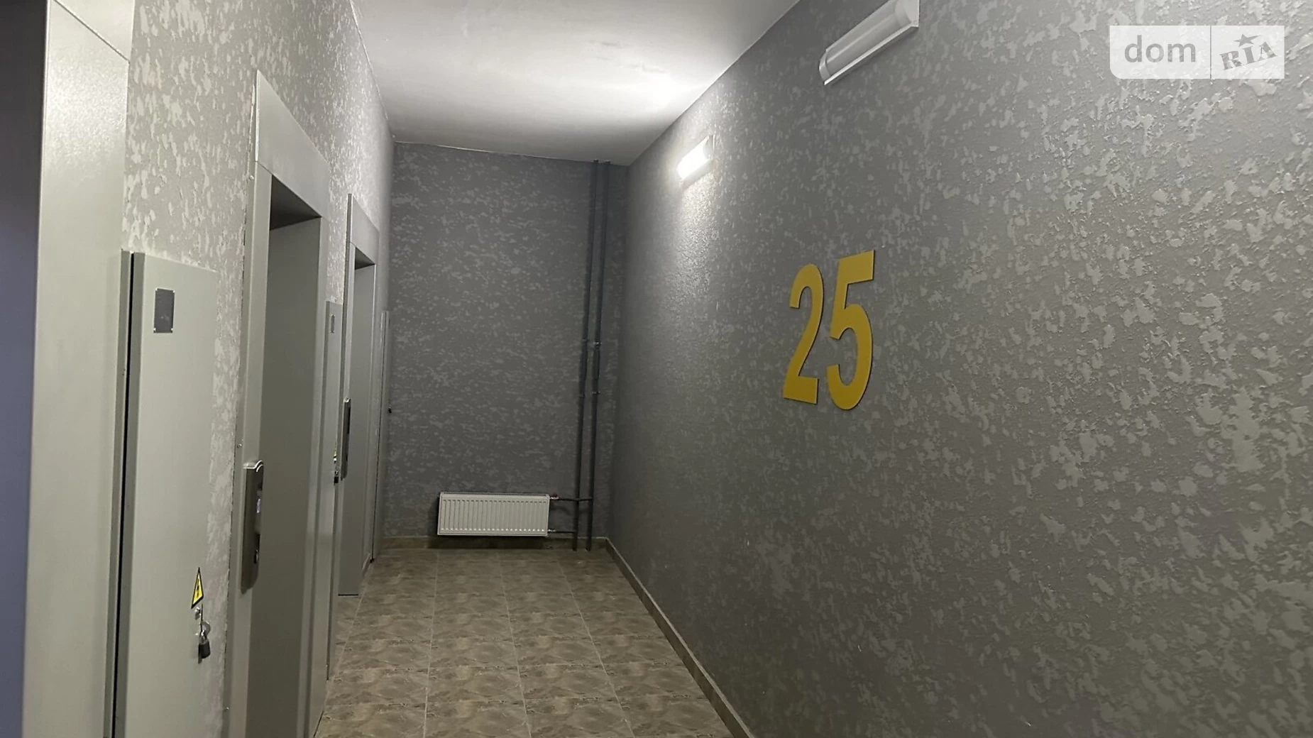 Продается 4-комнатная квартира 124 кв. м в Киеве, ул. Кадетский Гай