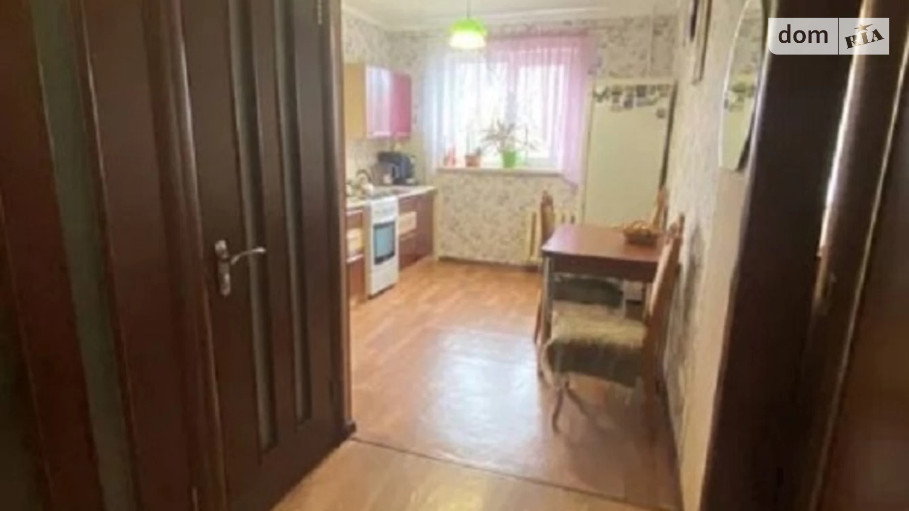 Продается 1-комнатная квартира 34 кв. м в Николаеве, ул. Космонавтов