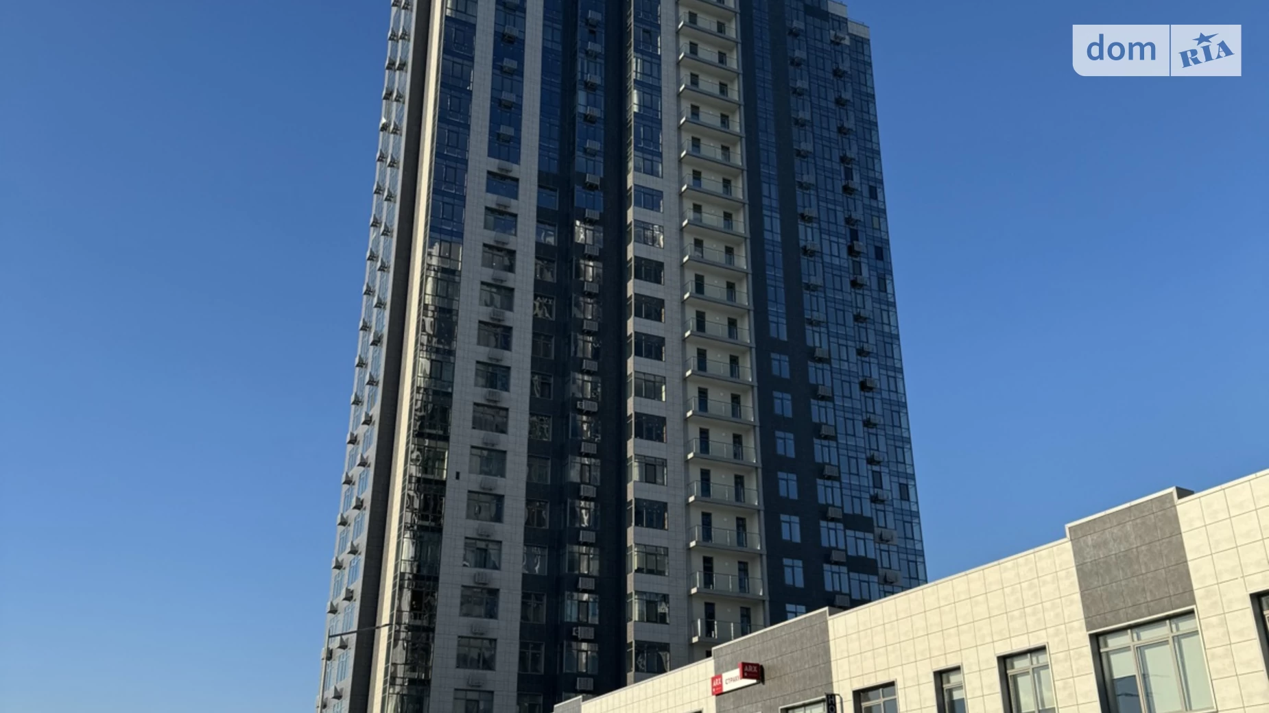 Продається 2-кімнатна квартира 83 кв. м у Києві, вул. Трускавецька, 10Д - фото 2