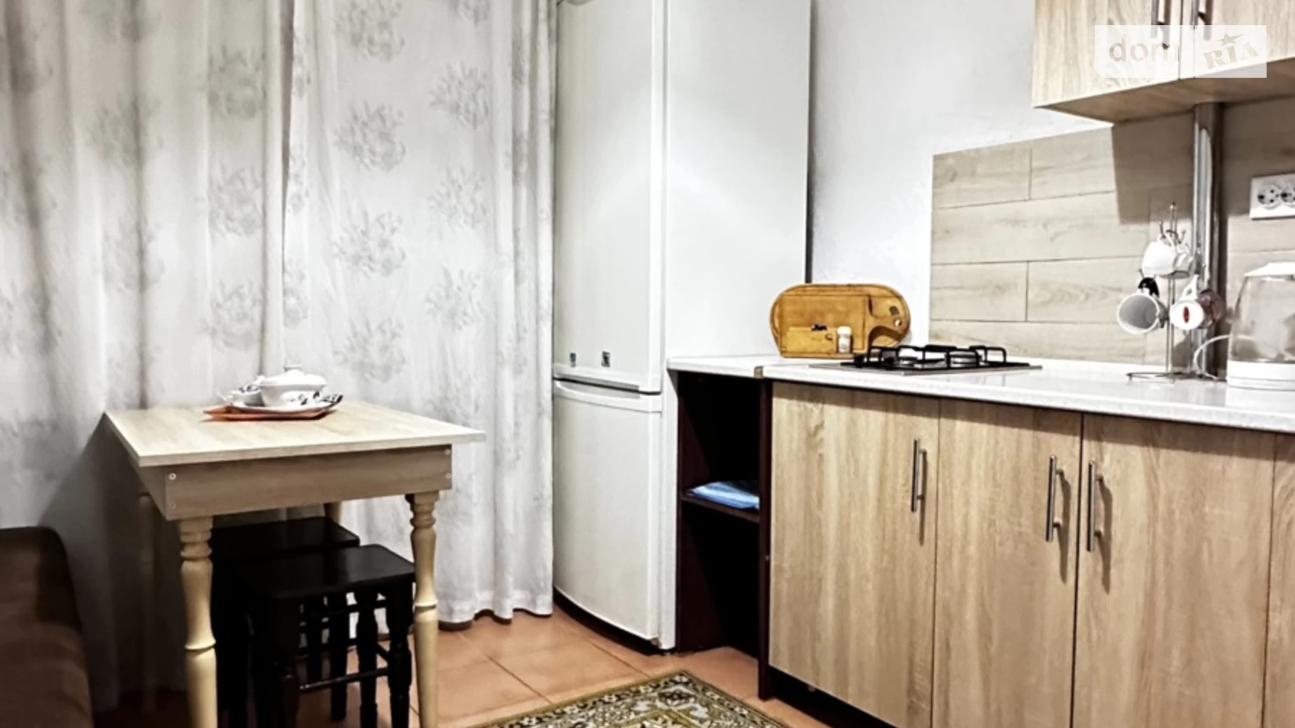 Продається 1-кімнатна квартира 38 кв. м у Хмельницькому, вул. Зарічанська