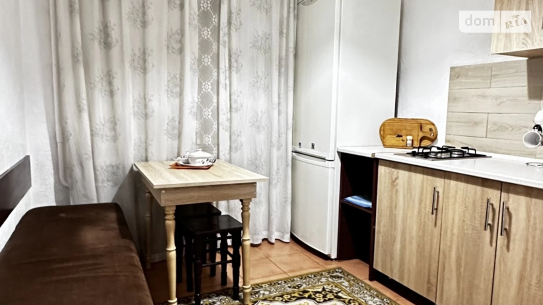 Продается 1-комнатная квартира 38 кв. м в Хмельницком, ул. Заречанская