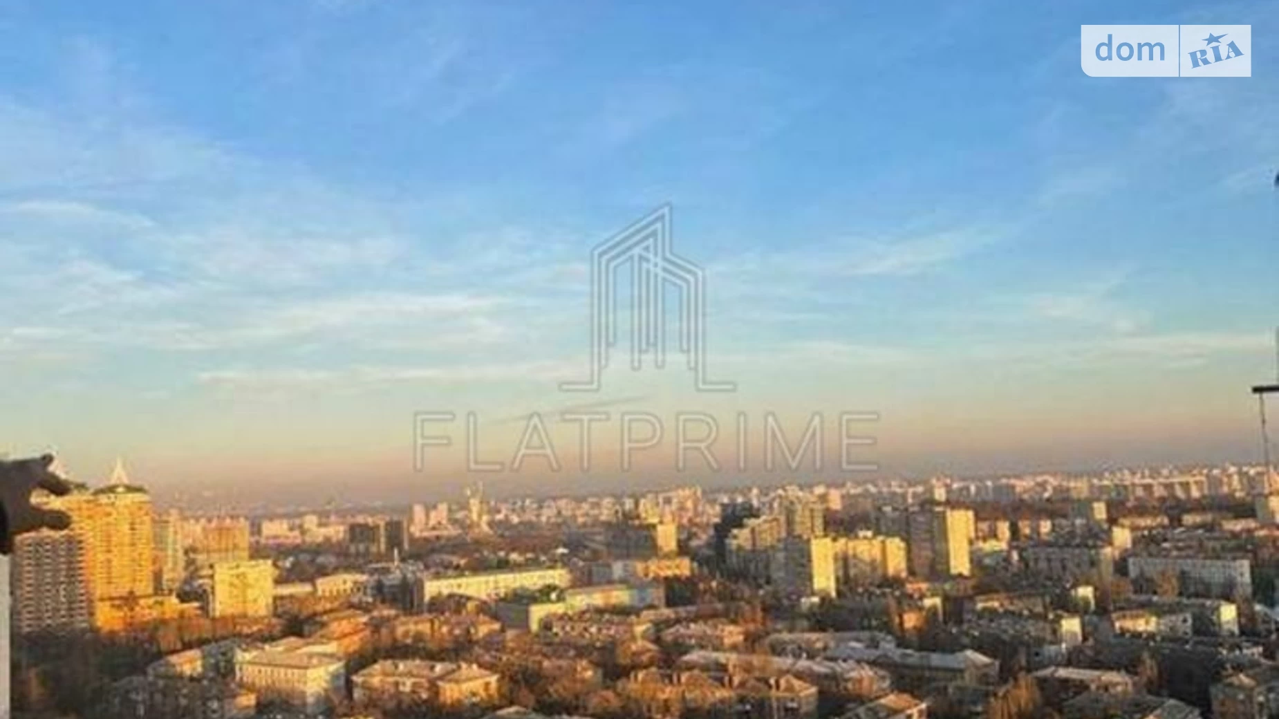 Продается 1-комнатная квартира 63 кв. м в Киеве, ул. Иоанна Павла II(Патриса Лумумбы), 11