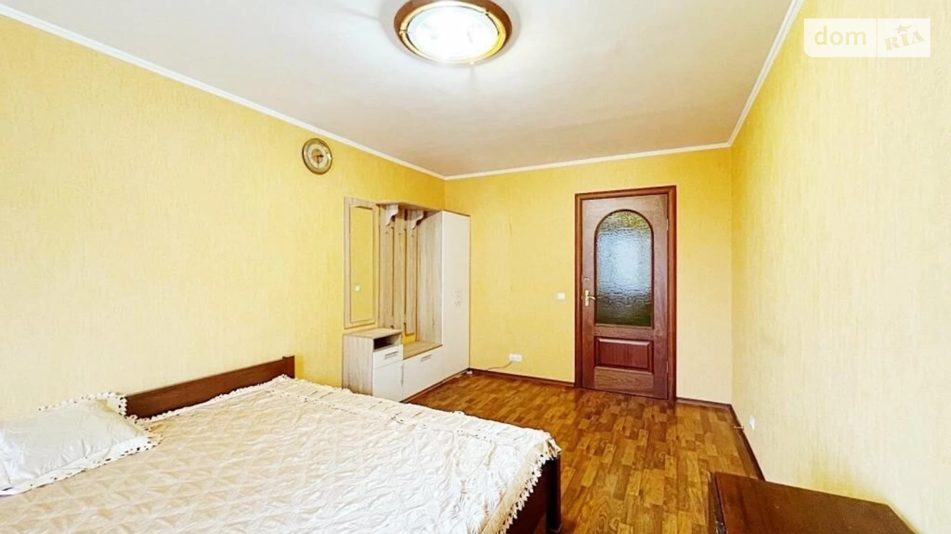 Продается 2-комнатная квартира 54 кв. м в Киеве, просп. Лобановского, 39А