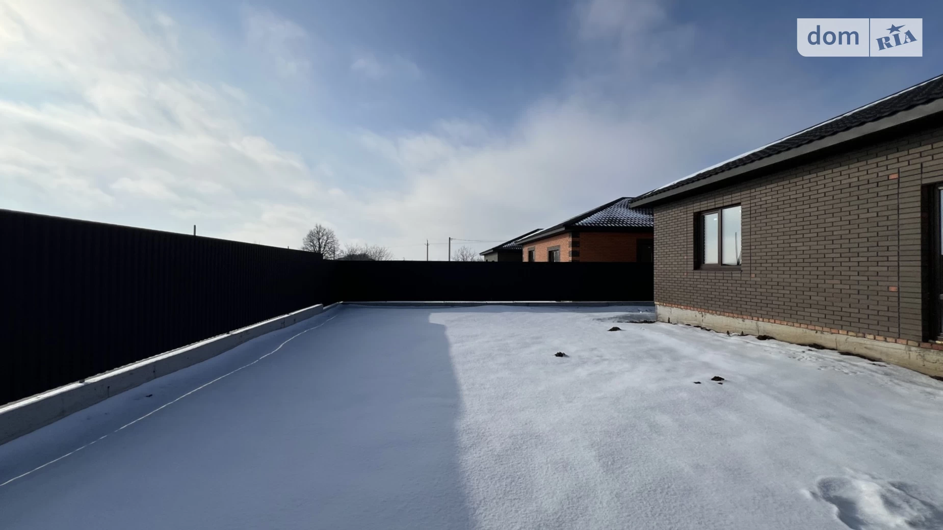 Продается одноэтажный дом 95 кв. м с камином, цена: 65000 $ - фото 2