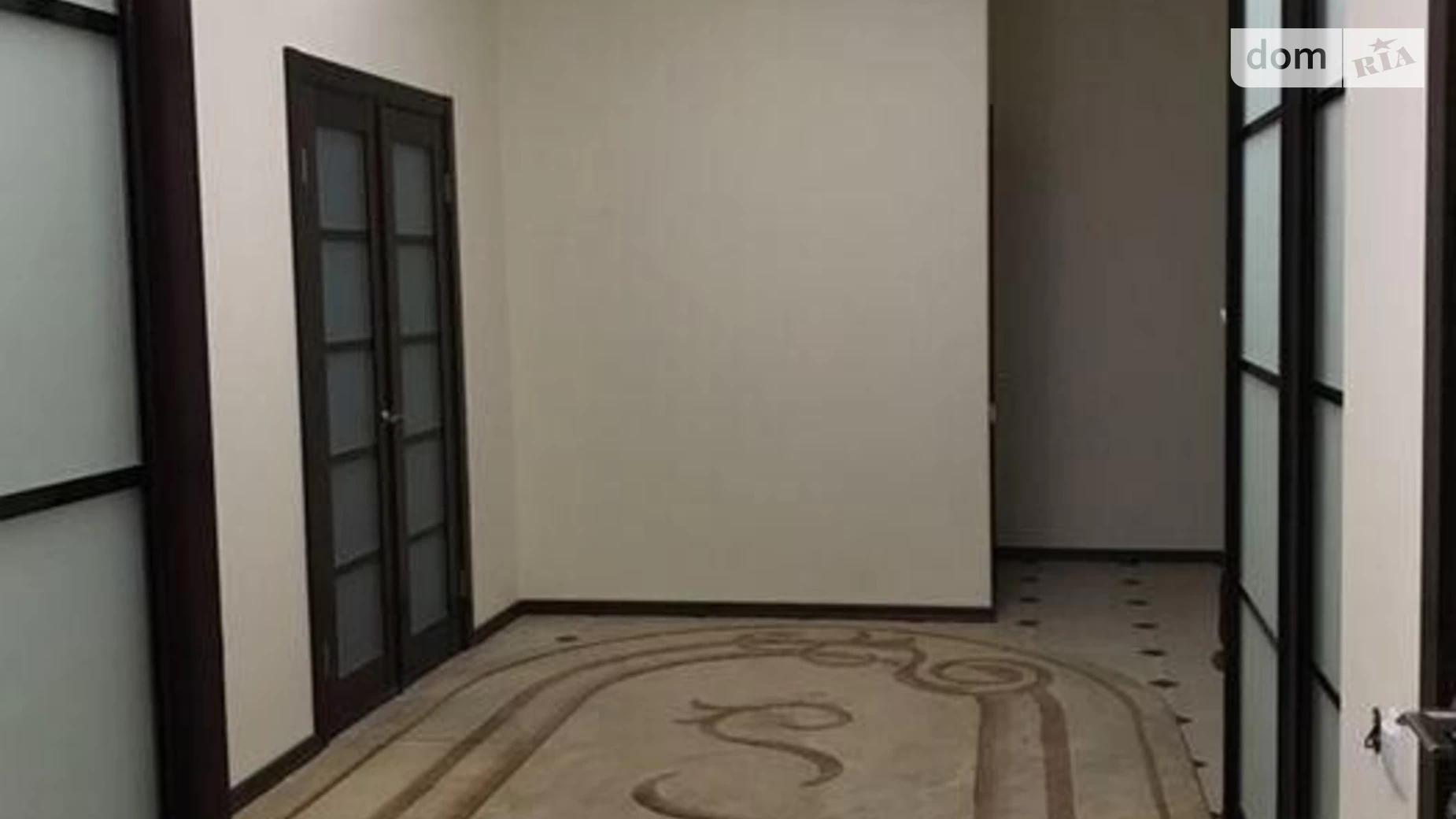 Продается 3-комнатная квартира 131 кв. м в Киеве, ул. Мокрая(Кудряшова), 20Г