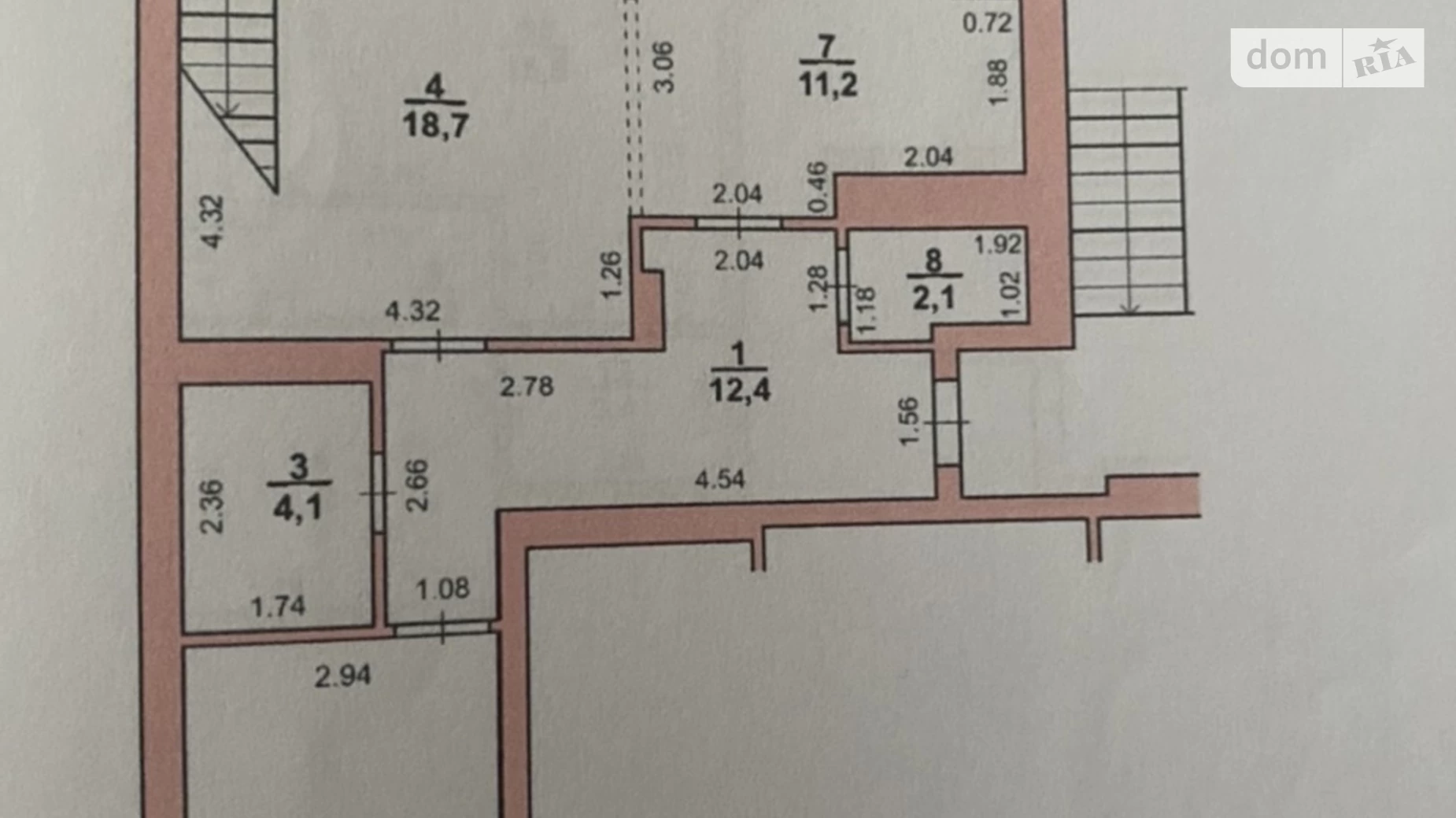 Продається 2-кімнатна квартира 121 кв. м у Львові, вул. Глинянський Тракт