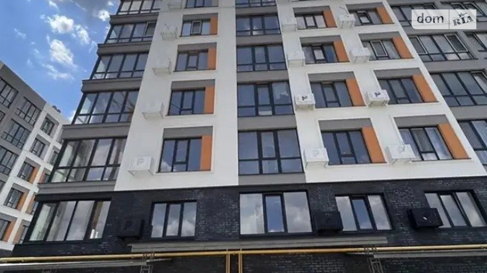 Продается 1-комнатная квартира 43 кв. м в Виннице, пл. Ивана Богуна