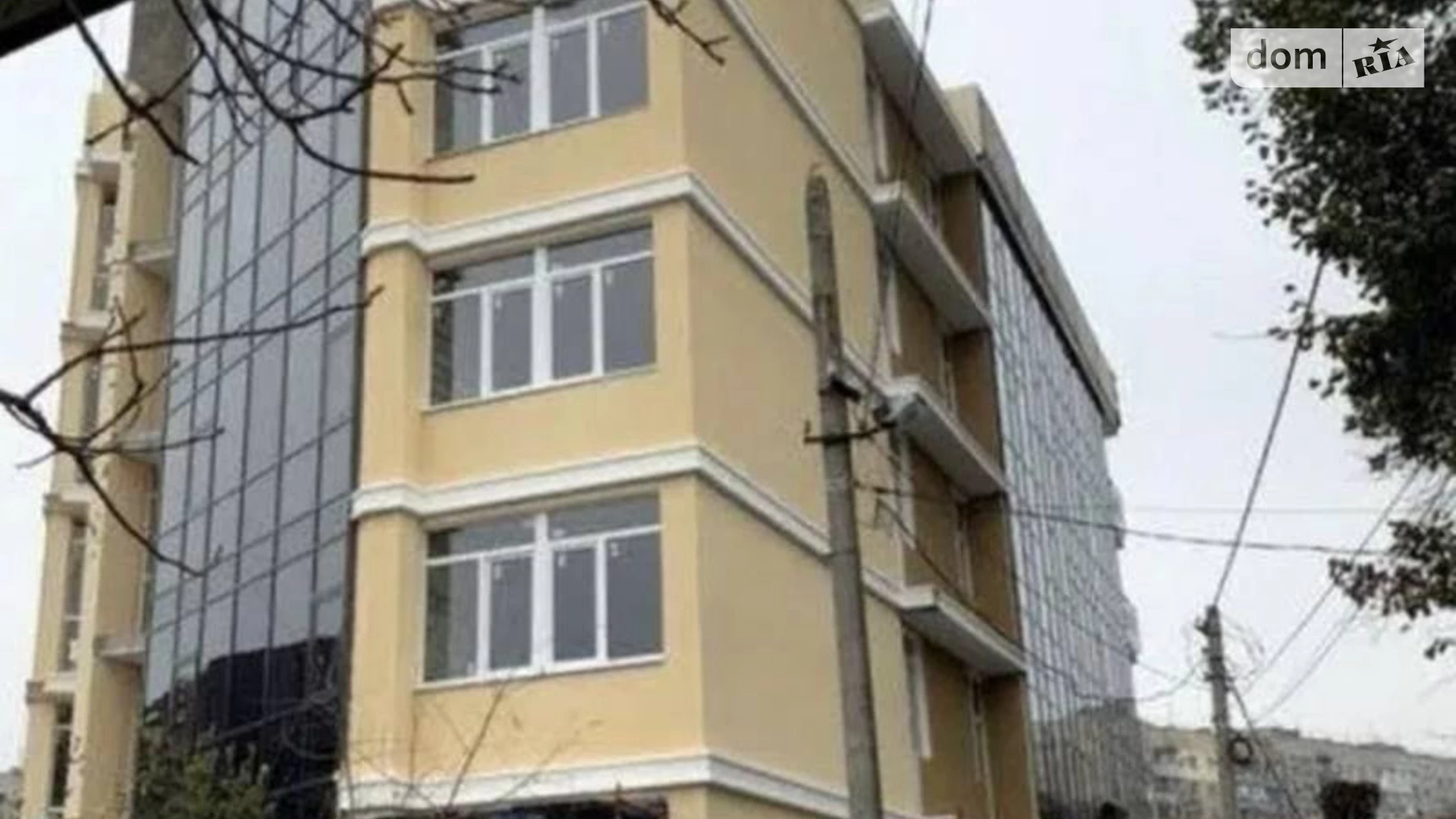 Продается 1-комнатная квартира 37 кв. м в Одессе, ул. Леваневского