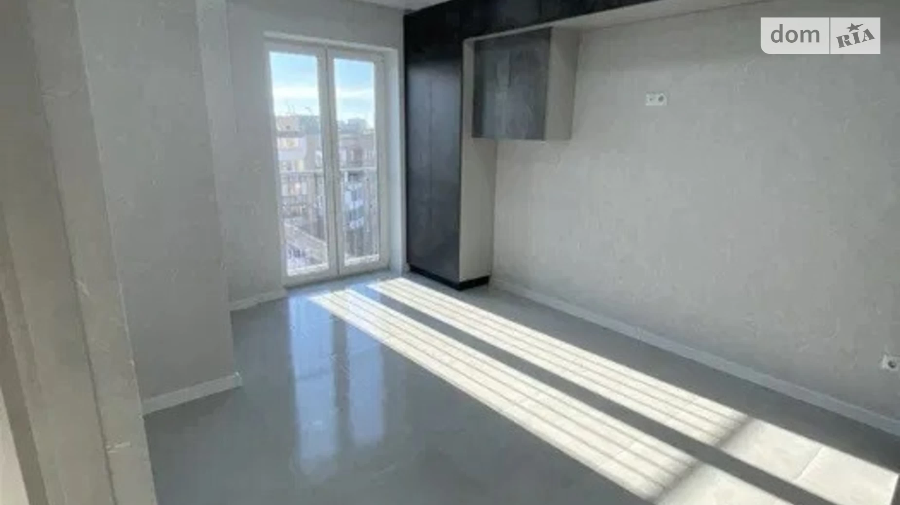 Продается 1-комнатная квартира 36 кв. м в Одессе, ул. Инглези, 2 корпус 2