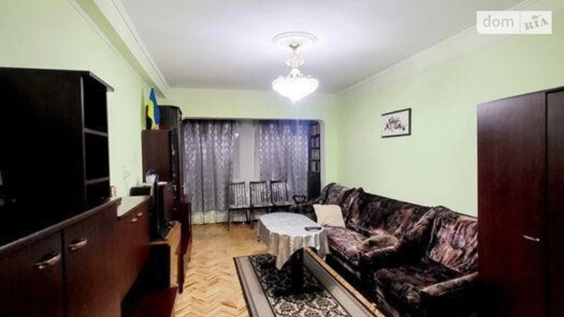 Продается 3-комнатная квартира 72 кв. м в Киеве, просп. Голосеевский(40-летия Октября), 116