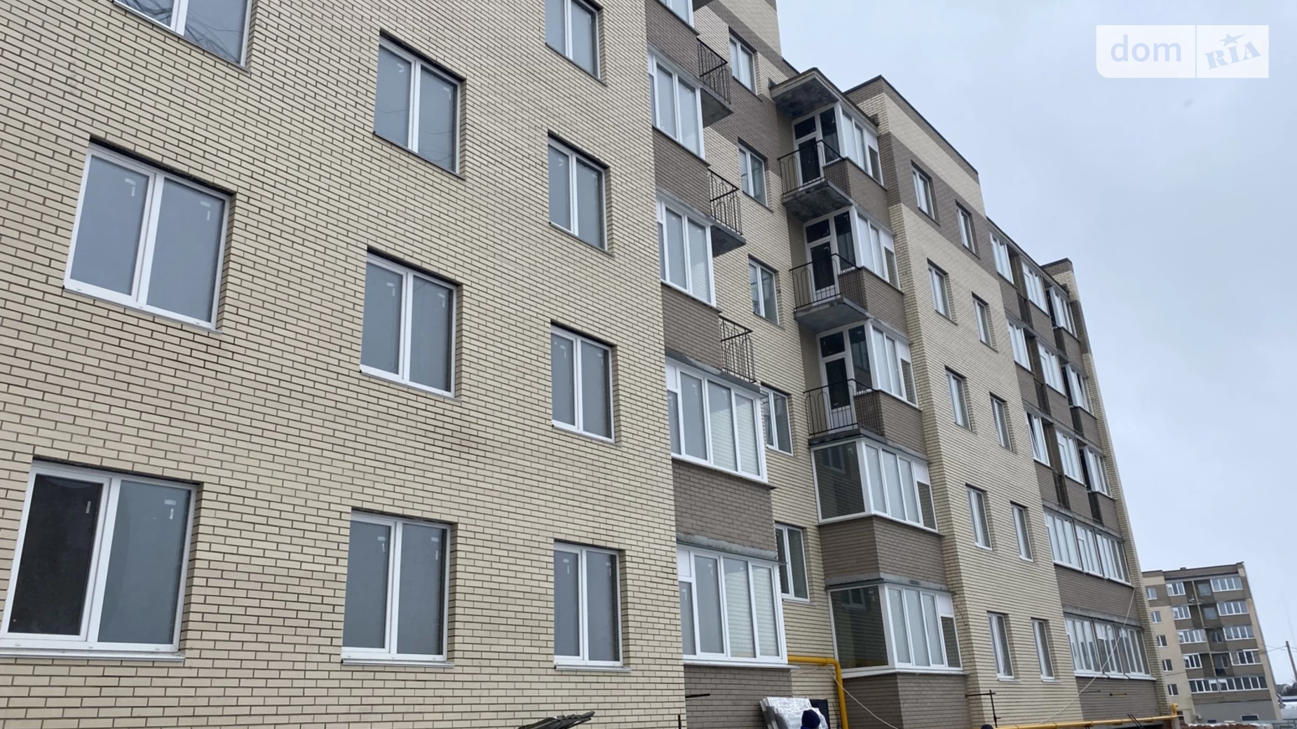 Продается 1-комнатная квартира 41 кв. м в Стрижавке - фото 2