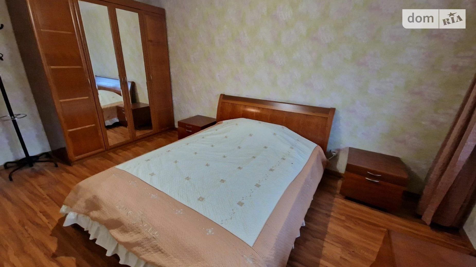 Продается 3-комнатная квартира 76 кв. м в Киеве, ул. Коновальца Евгения, 37 - фото 3