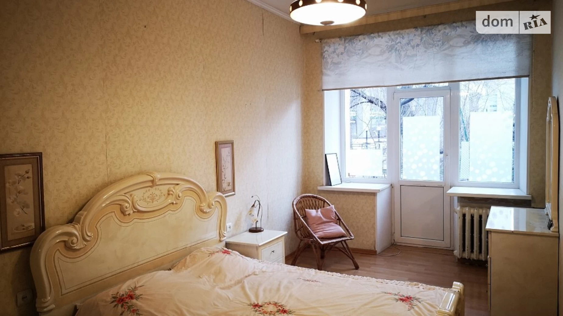 Продается 3-комнатная квартира 73 кв. м в Киеве, ул. Богдана Хмельницкого (Вигуровщина), 66
