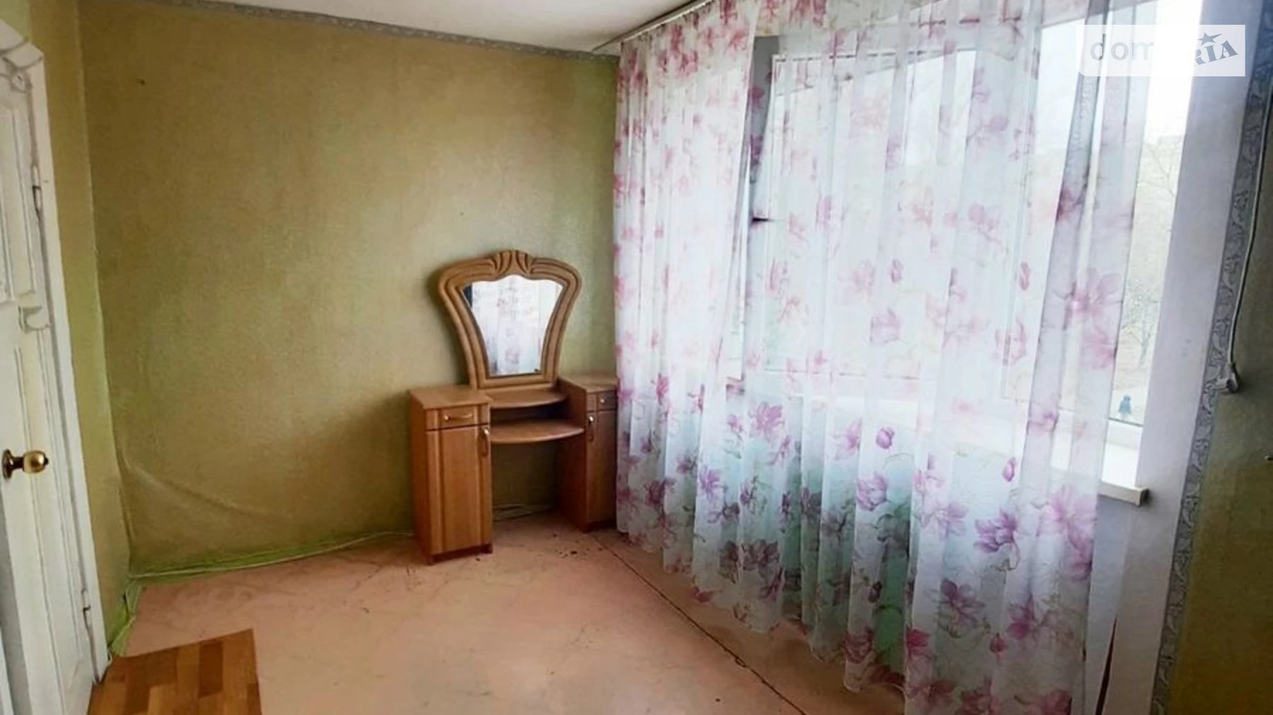 Продается 3-комнатная квартира 52 кв. м в Одессе, ул. Крымская