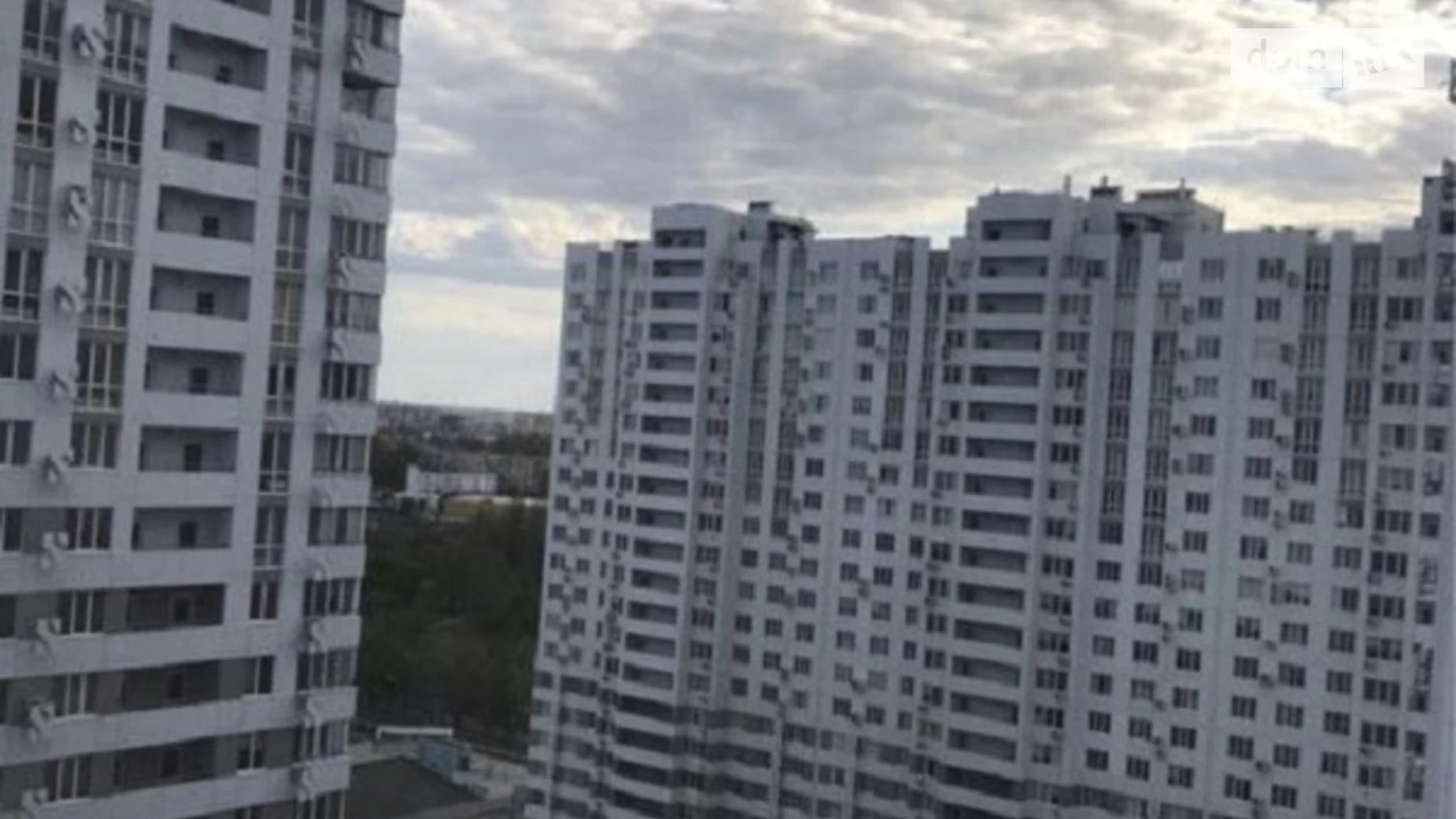 Продается 1-комнатная квартира 56 кв. м в Одессе, ул. Люстдорфская дорога, 55 - фото 2