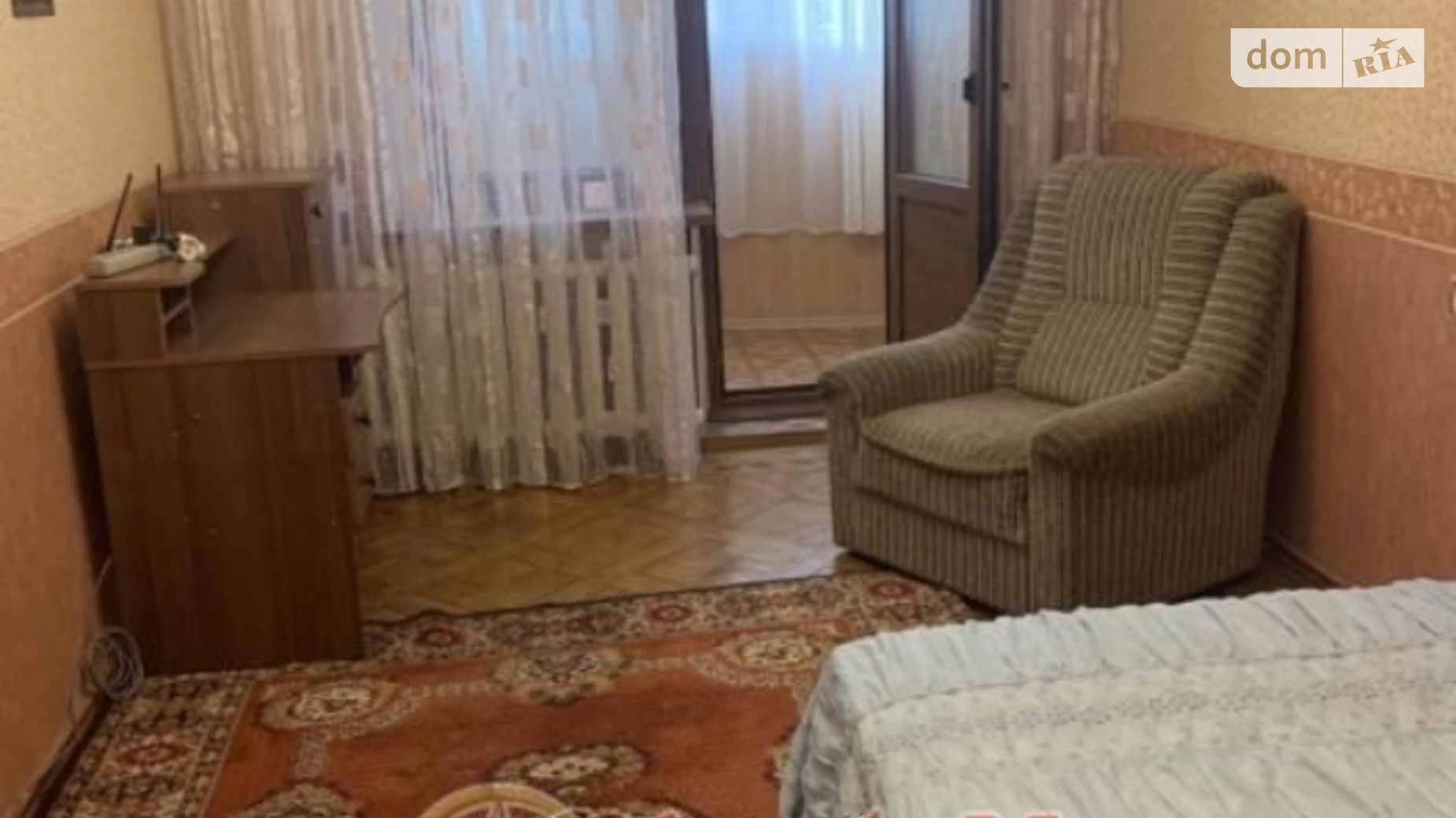 Продается 3-комнатная квартира 74 кв. м в Одессе, просп. Добровольского