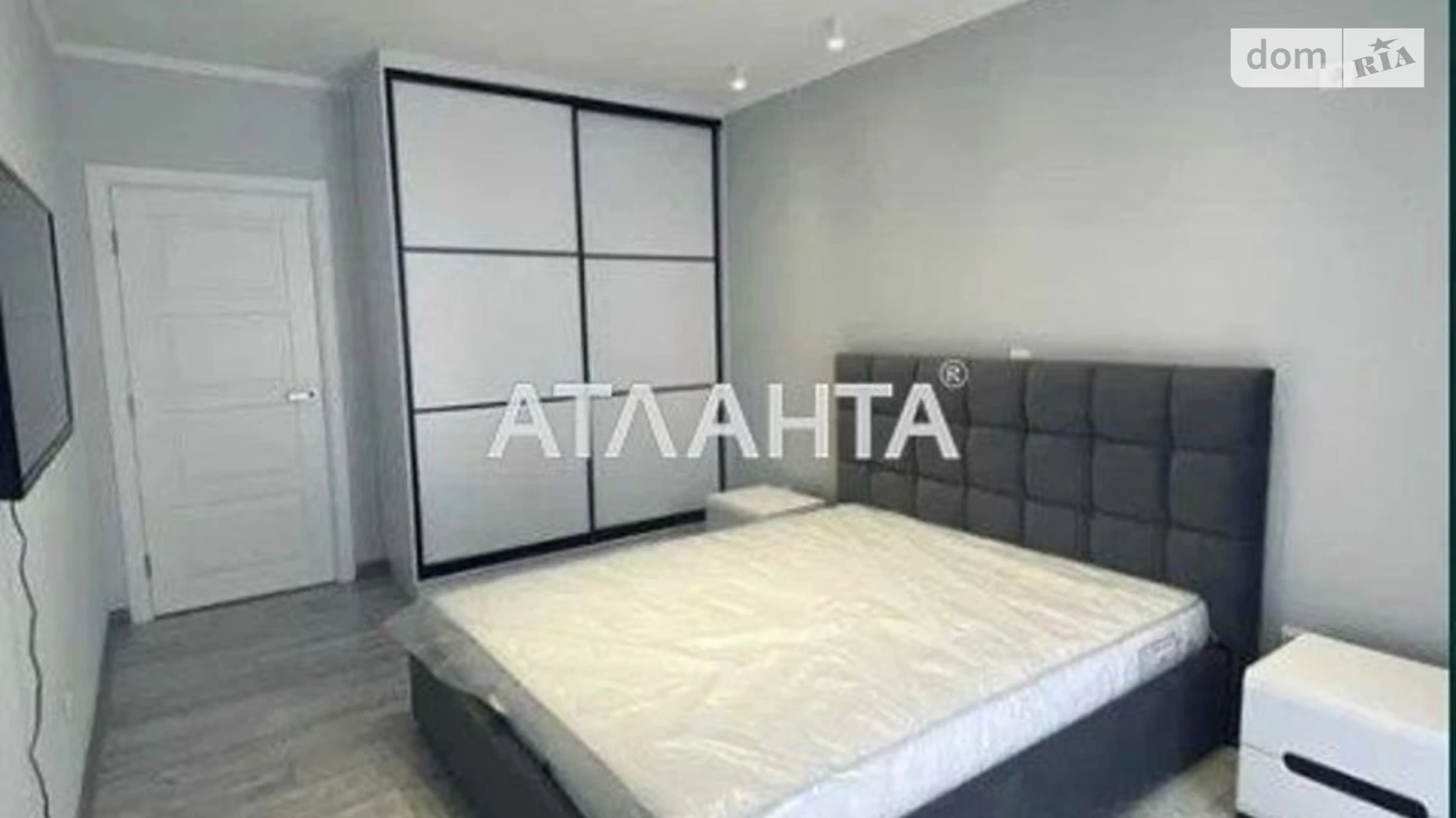Продается 1-комнатная квартира 43.4 кв. м в Львове