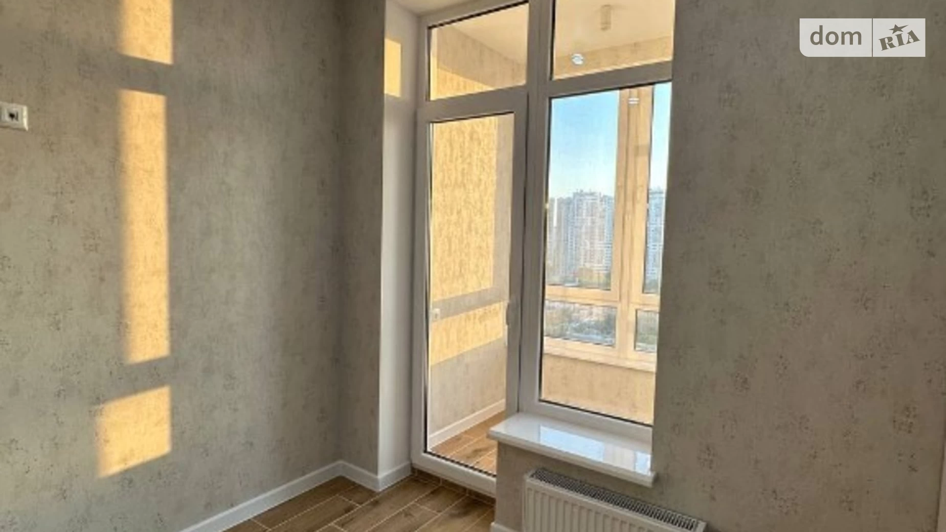 Продается 1-комнатная квартира 45 кв. м в Одессе, ул. Толбухина, 135 - фото 4