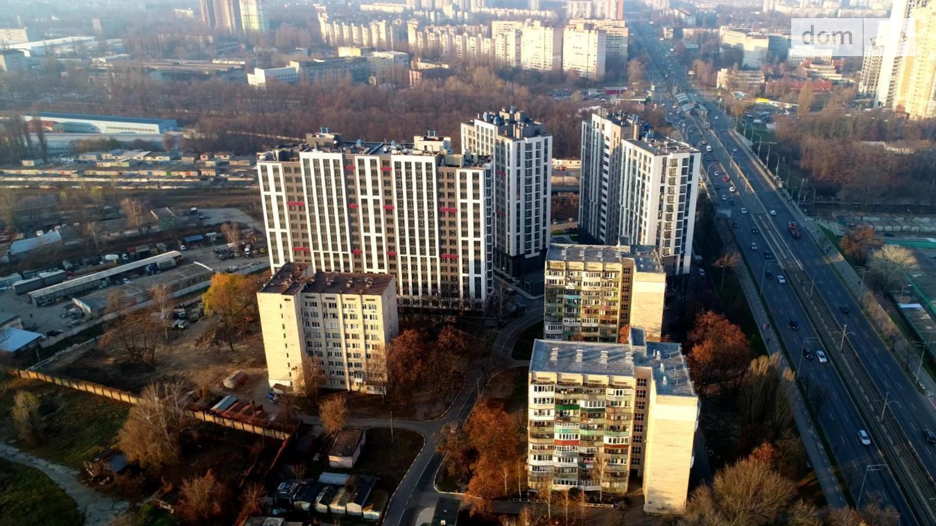 Продается 2-комнатная квартира 56 кв. м в Киеве, просп. Любомира Гузара, 9Б - фото 2