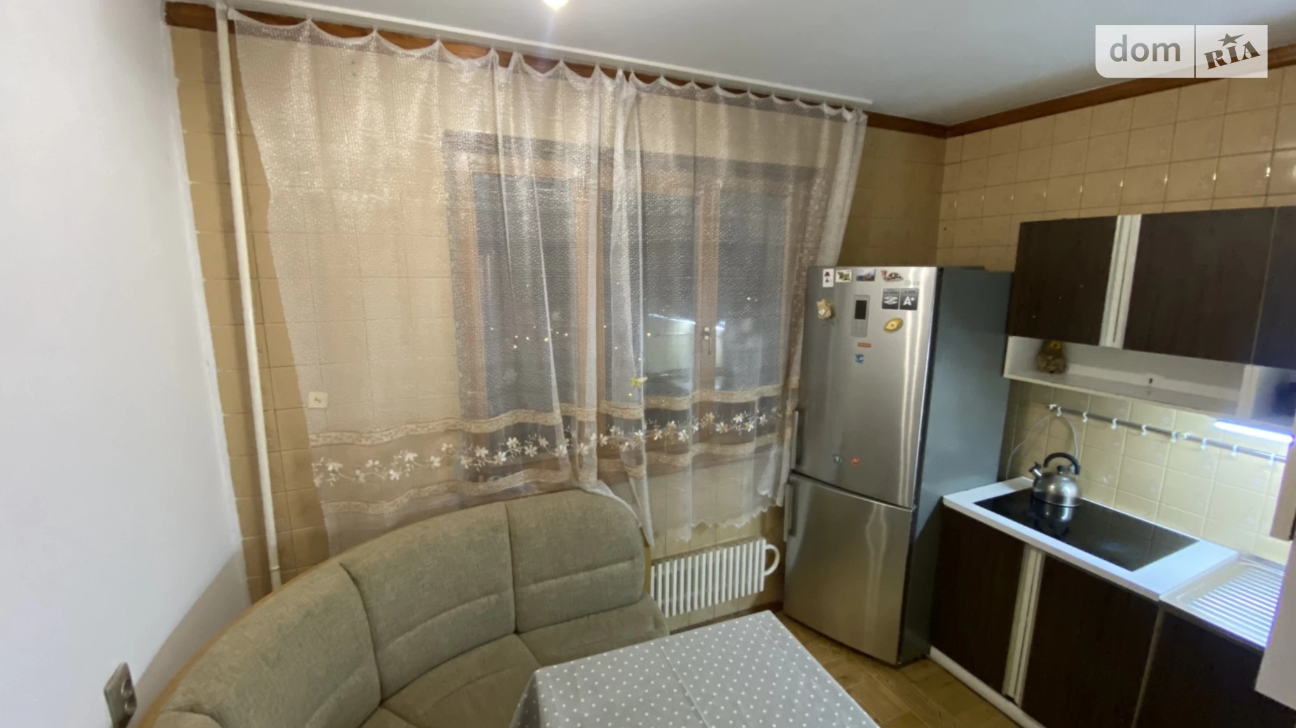 Продается 2-комнатная квартира 51 кв. м в Харькове, ул. Энвера Ахсарова, 16