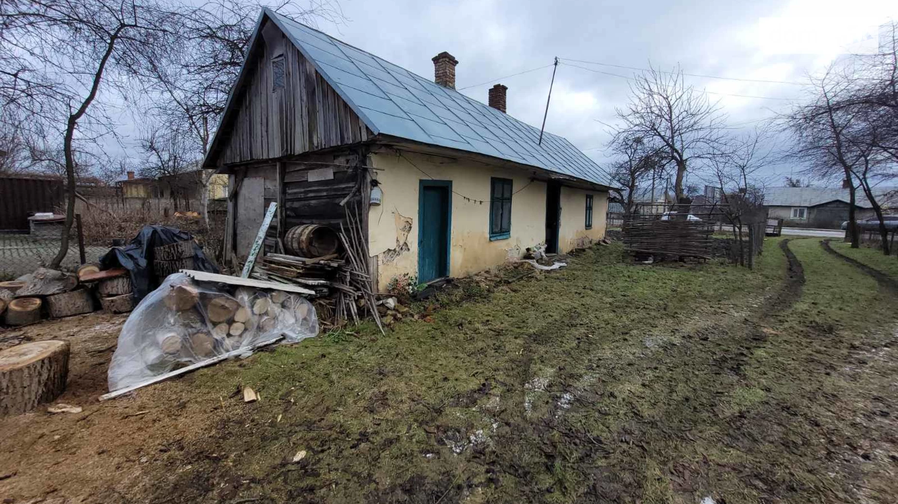 Продається одноповерховий будинок 42 кв. м з садом, вул. Федьковича Юрія