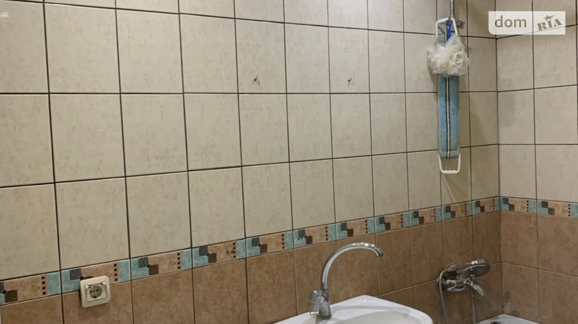 Продается 3-комнатная квартира 70 кв. м в Харькове, ул. Единства(Краснодарская), 171З - фото 2