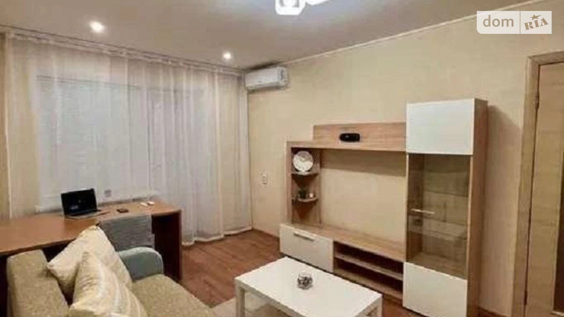 Продается 2-комнатная квартира 45 кв. м в Киеве, ул. Елены Телиги, 37А - фото 2