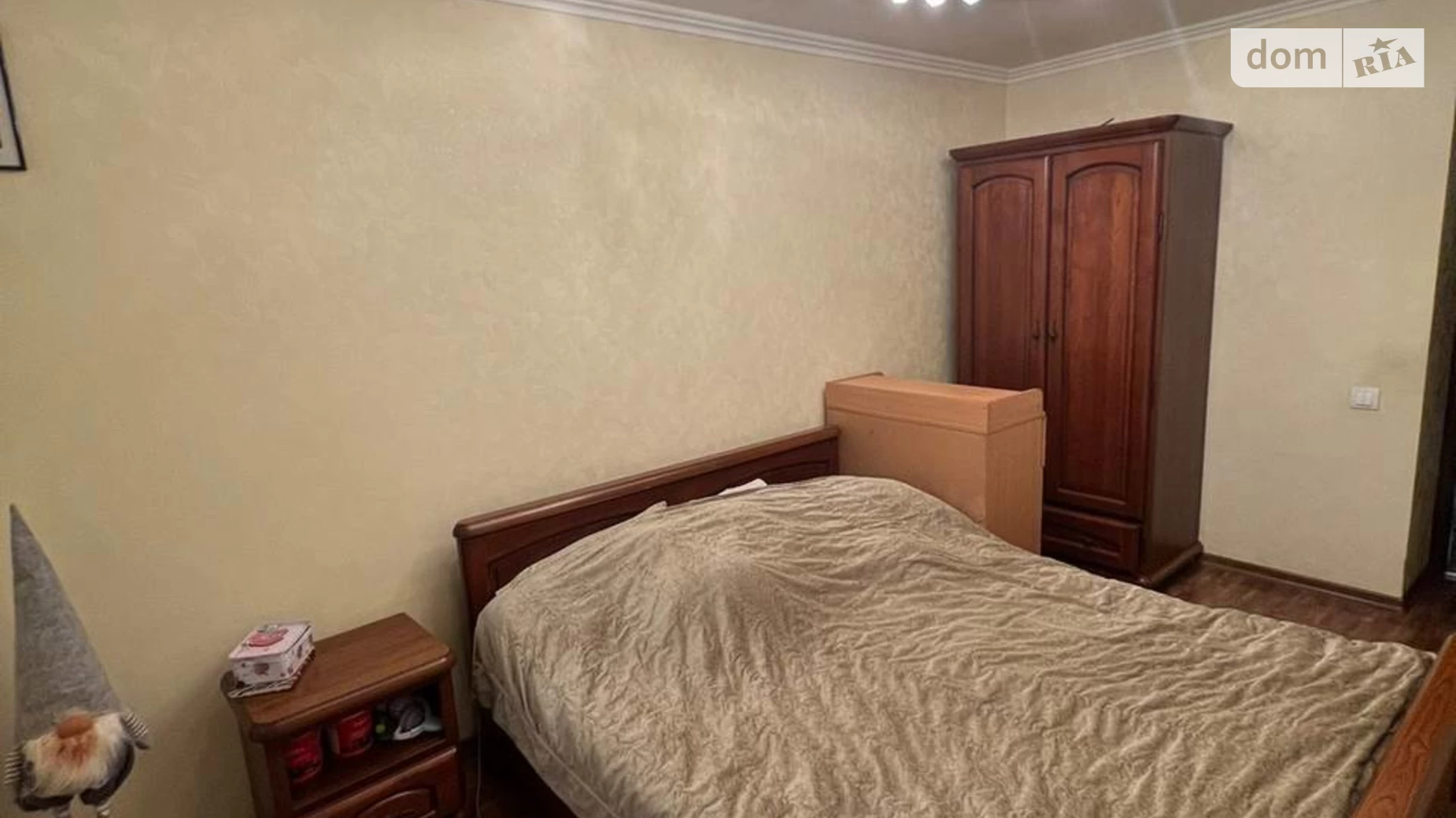 Продается 3-комнатная квартира 65 кв. м в Одессе, ул. Академика Вильямса, 66