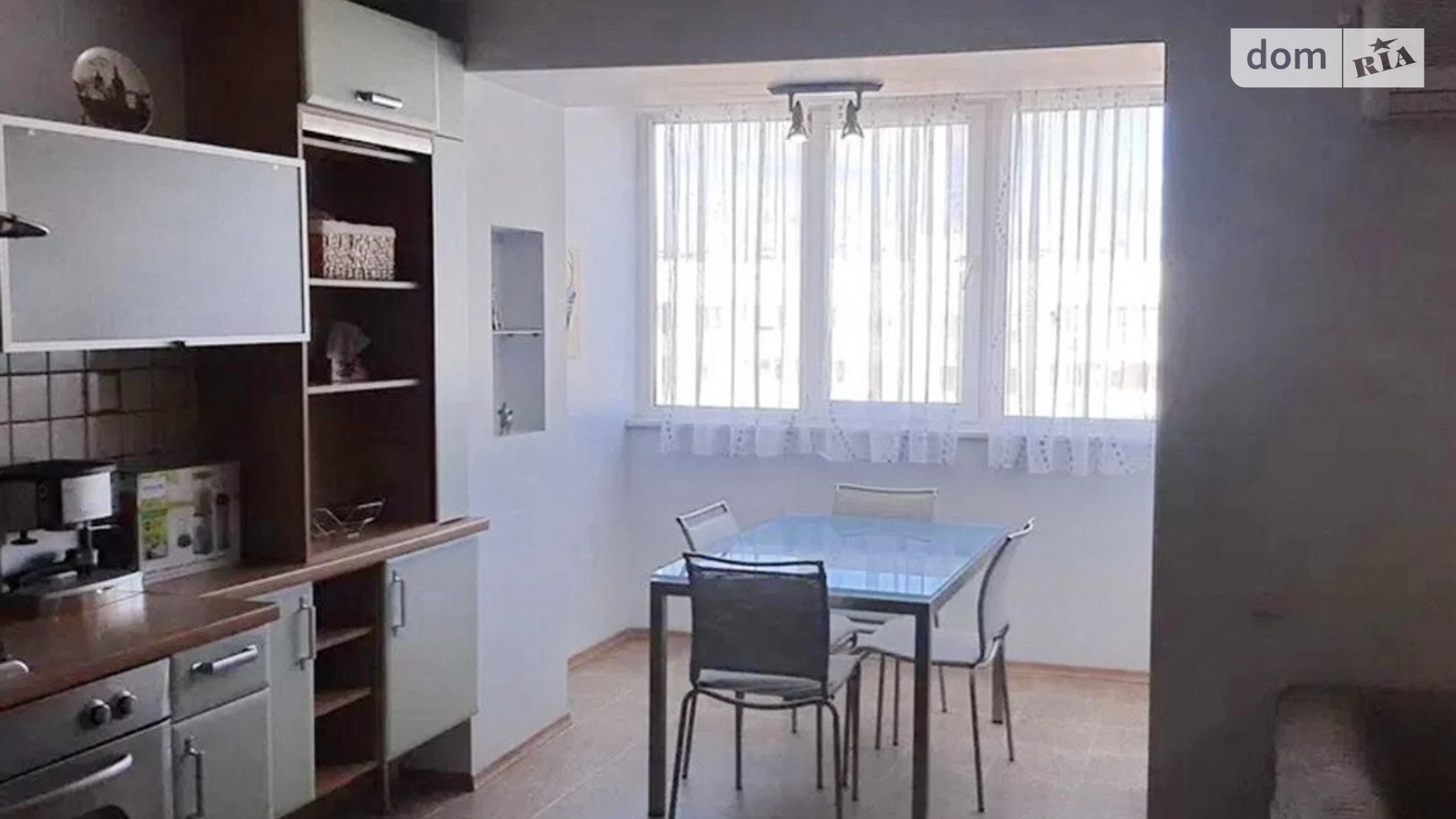 Продается 3-комнатная квартира 95 кв. м в Одессе, ул. Маршала Говорова, 5Б