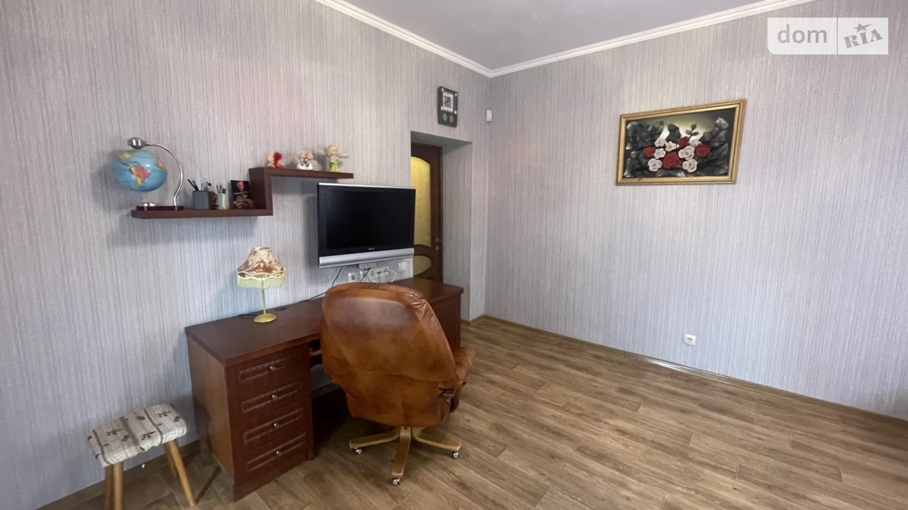 Продається 3-кімнатна квартира 82 кв. м у Одесі, вул. Семінарська