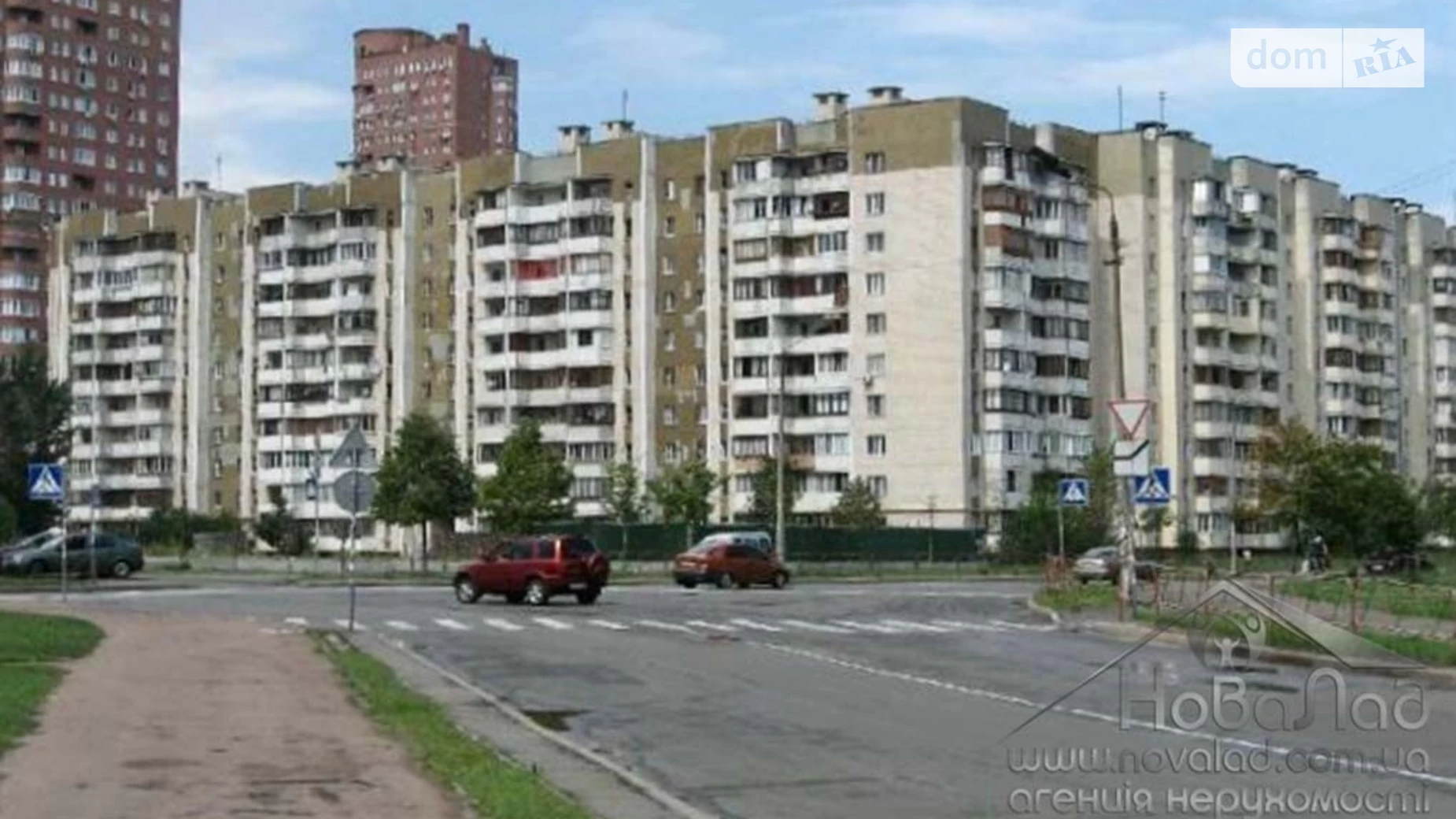 Продается 1-комнатная квартира 39 кв. м в Киеве, ул. Драгоманова, 18