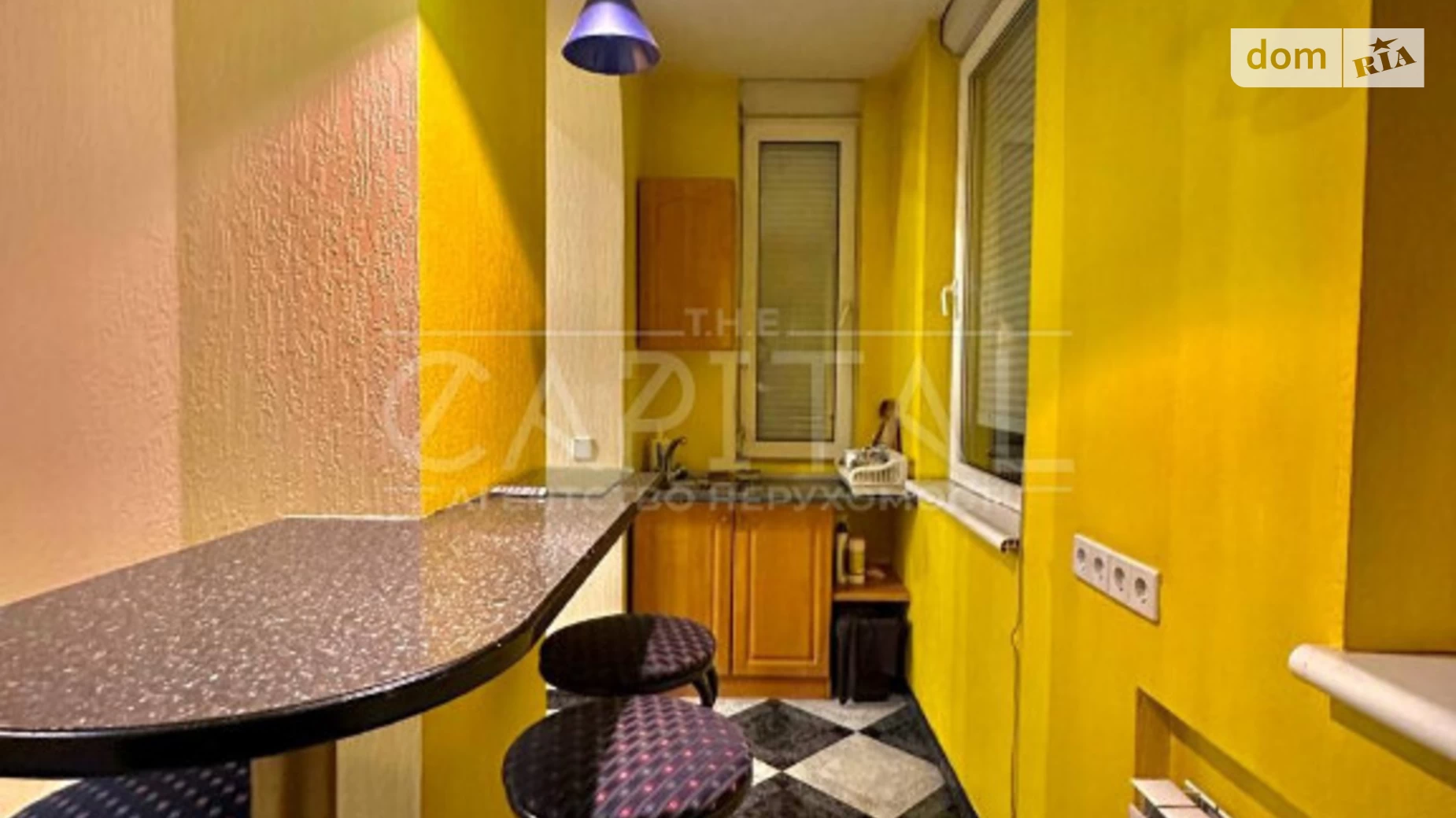 Продается 2-комнатная квартира 51 кв. м в Киеве, ул. Ярославская, 39В