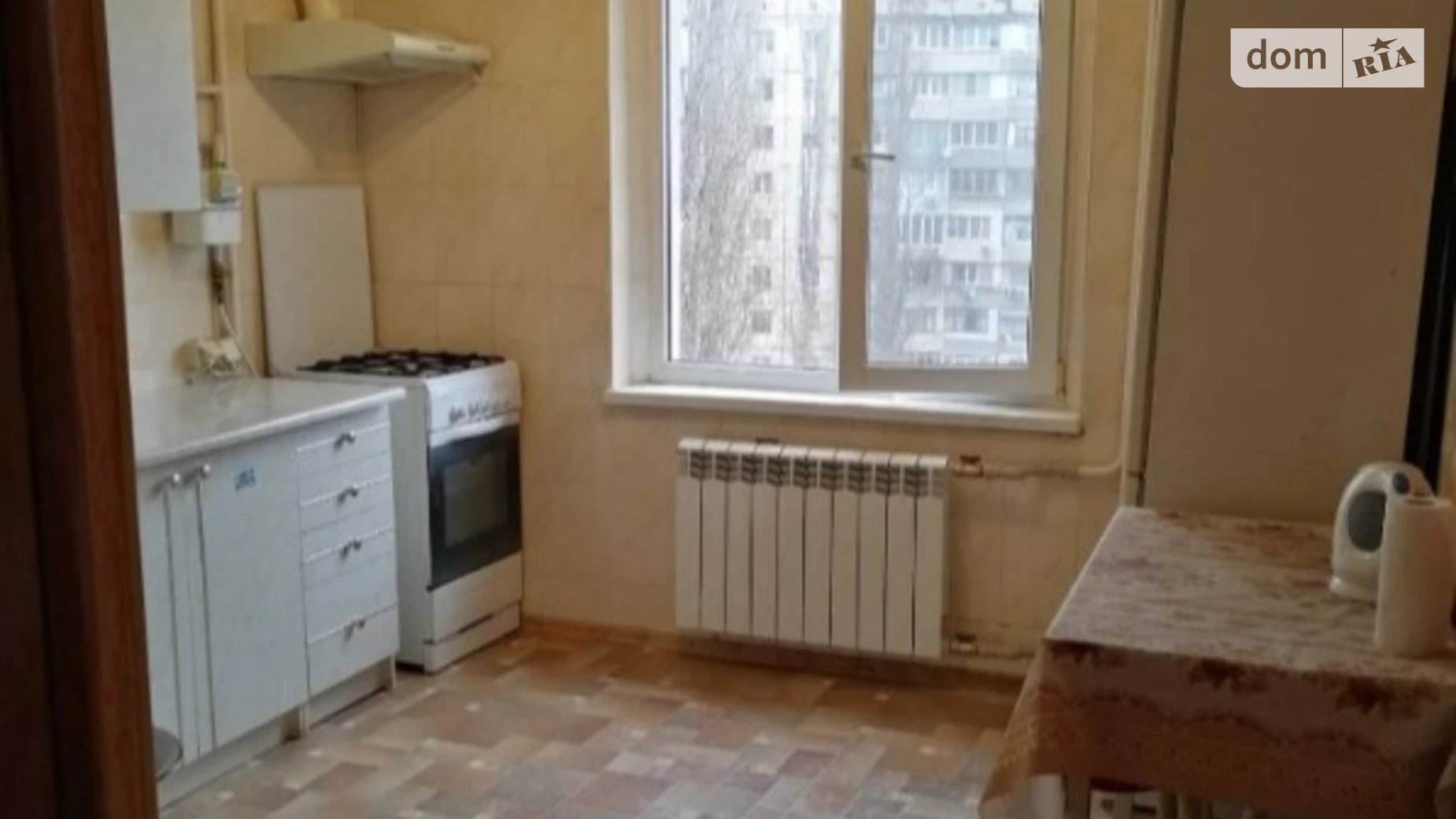 Продается 1-комнатная квартира 35 кв. м в Одессе, ул. Академика Заболотного, 44