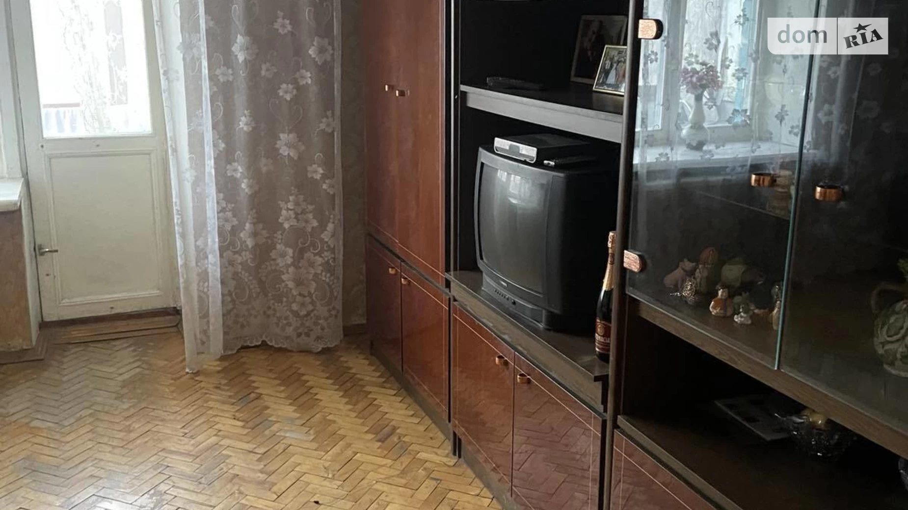 Продается 3-комнатная квартира 66 кв. м в Киеве, пер. Артиллерийский, 5Б